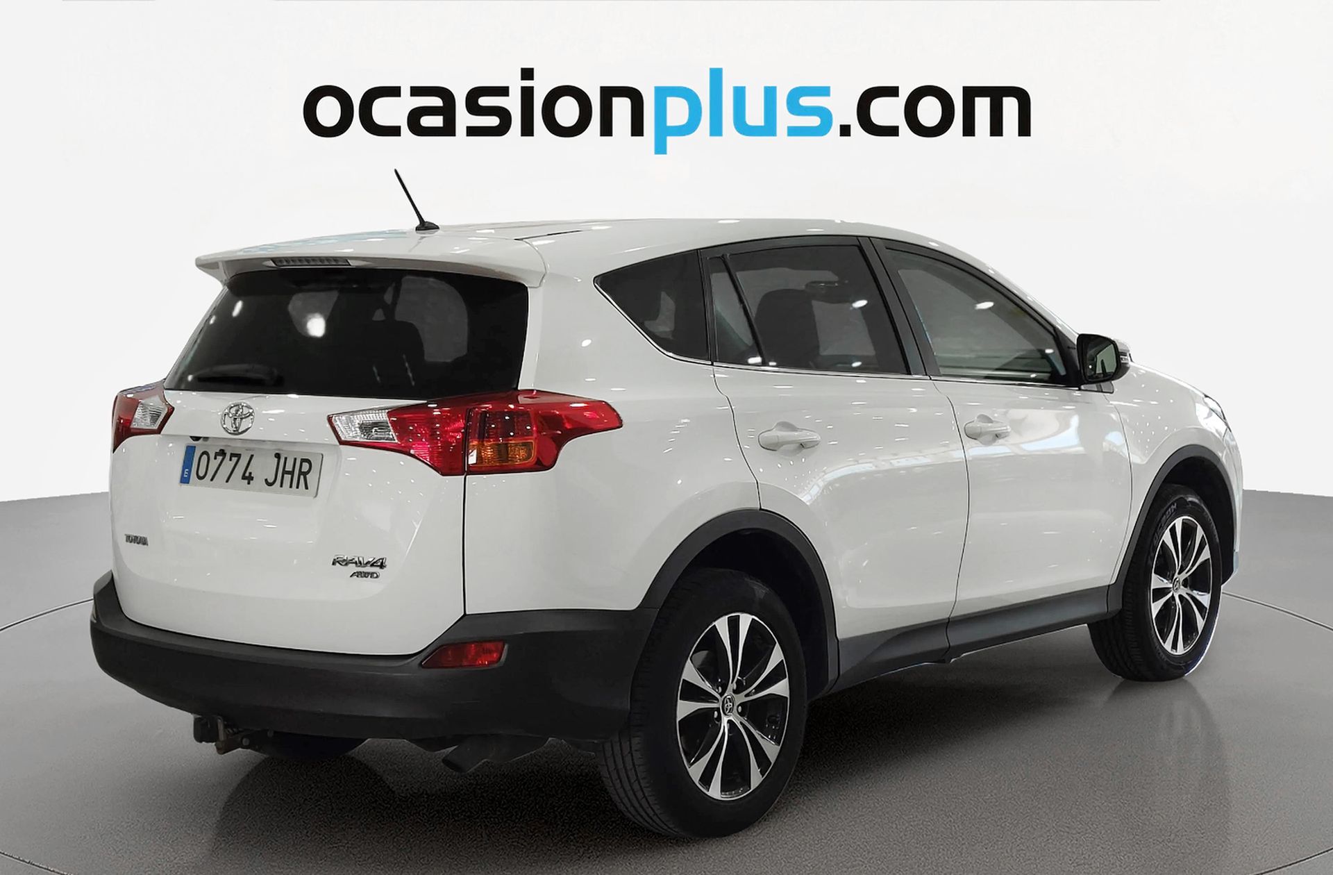 Toyota RAV4 150D Advance AWD - foto 4