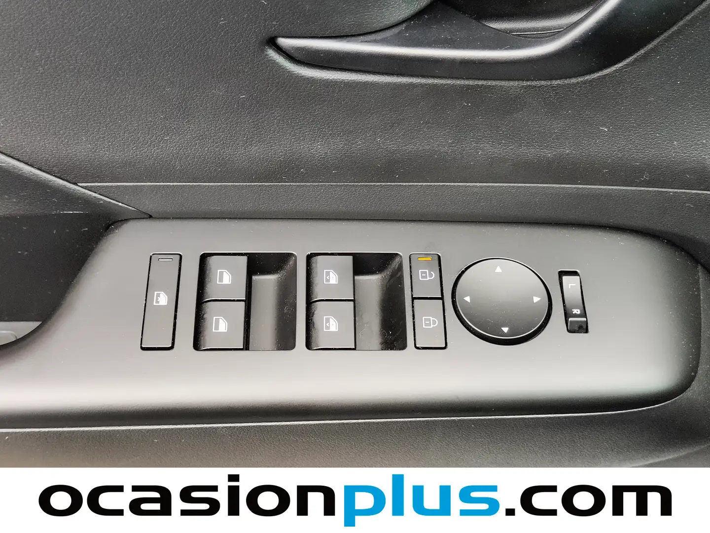 Foto Hyundai Kona Hyundai Kona 1.0 TGDi 48V Maxx 4x2 (120 CV)