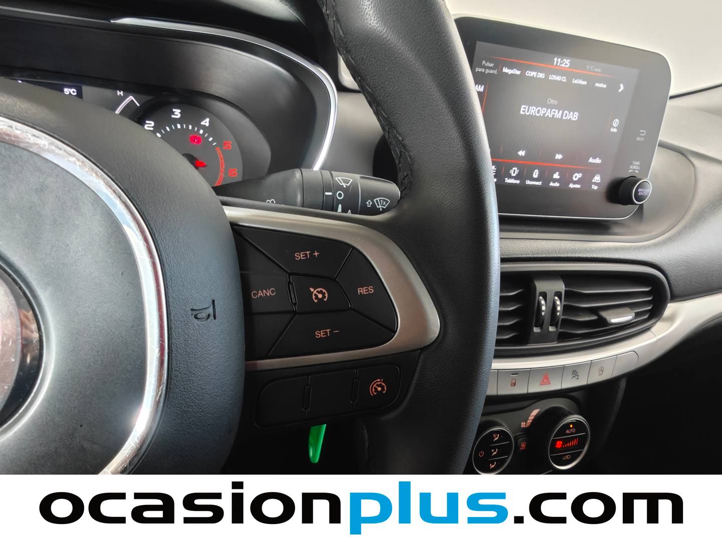 Extras del Fiat Tipo Fiat Tipo Sedan 1.3 Multijet Lounge (95 CV)