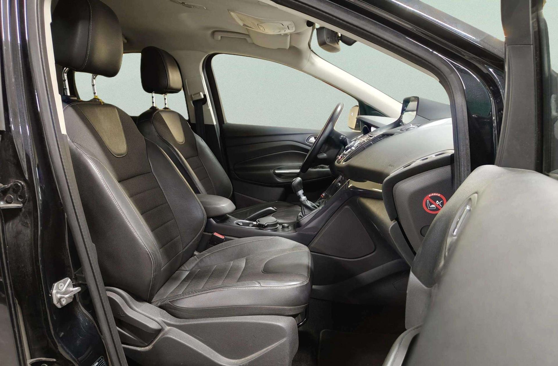 Ford Kuga 1.6 EcoBoost Titanium 4x2 - foto 21