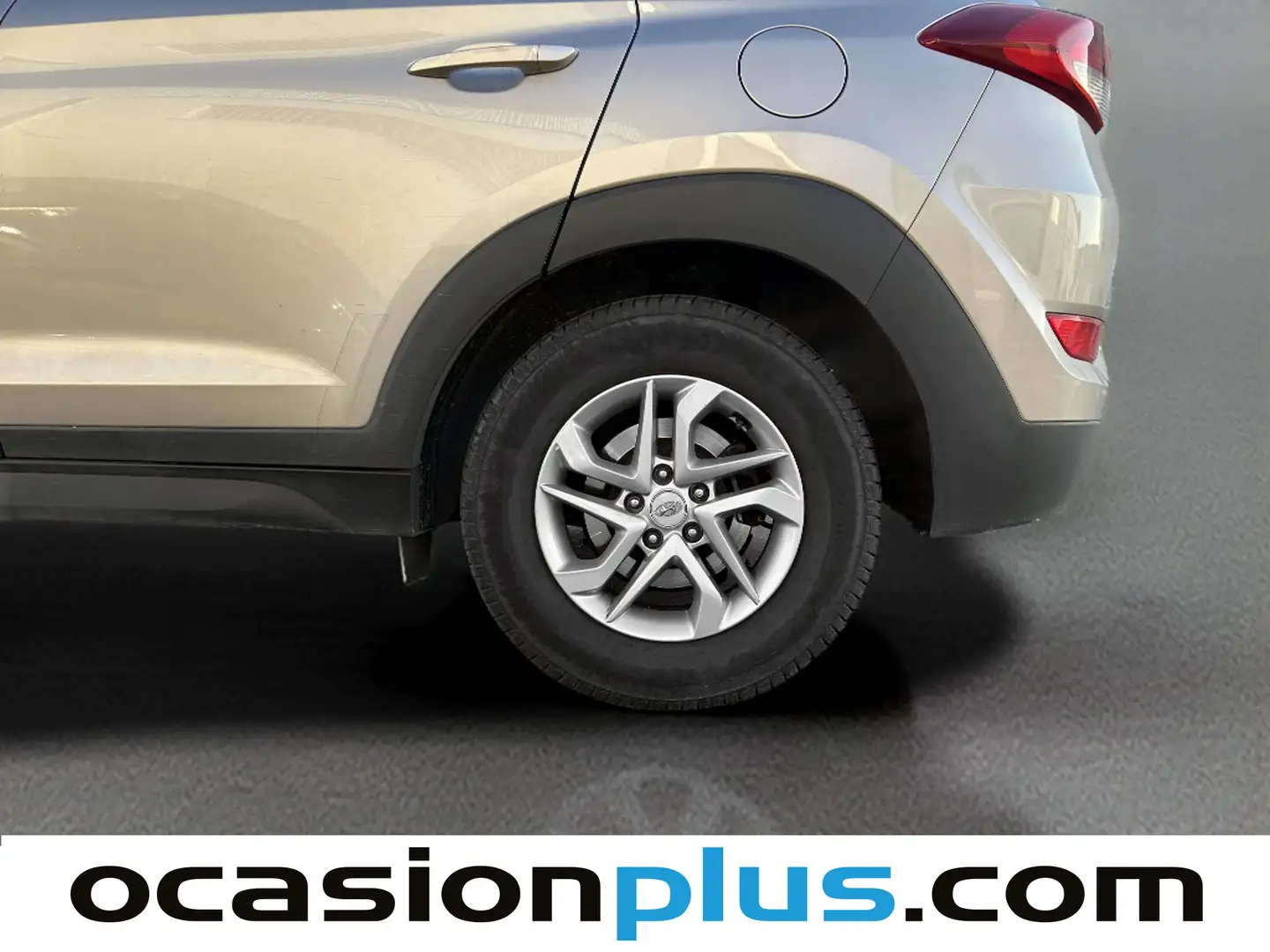 Foto Hyundai Tucson Hyundai Tucson 1.6 GDI BlueDrive Essence 4x2 (131 CV)