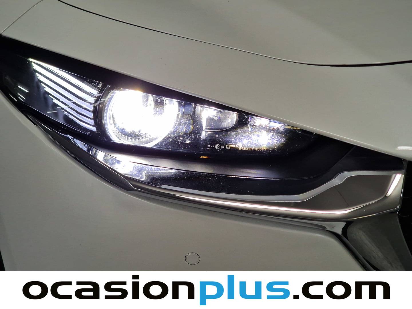 Foto Mazda CX-30 Mazda CX-30 2.0 Skyactiv-X Evolution 2WD AT (180 CV)