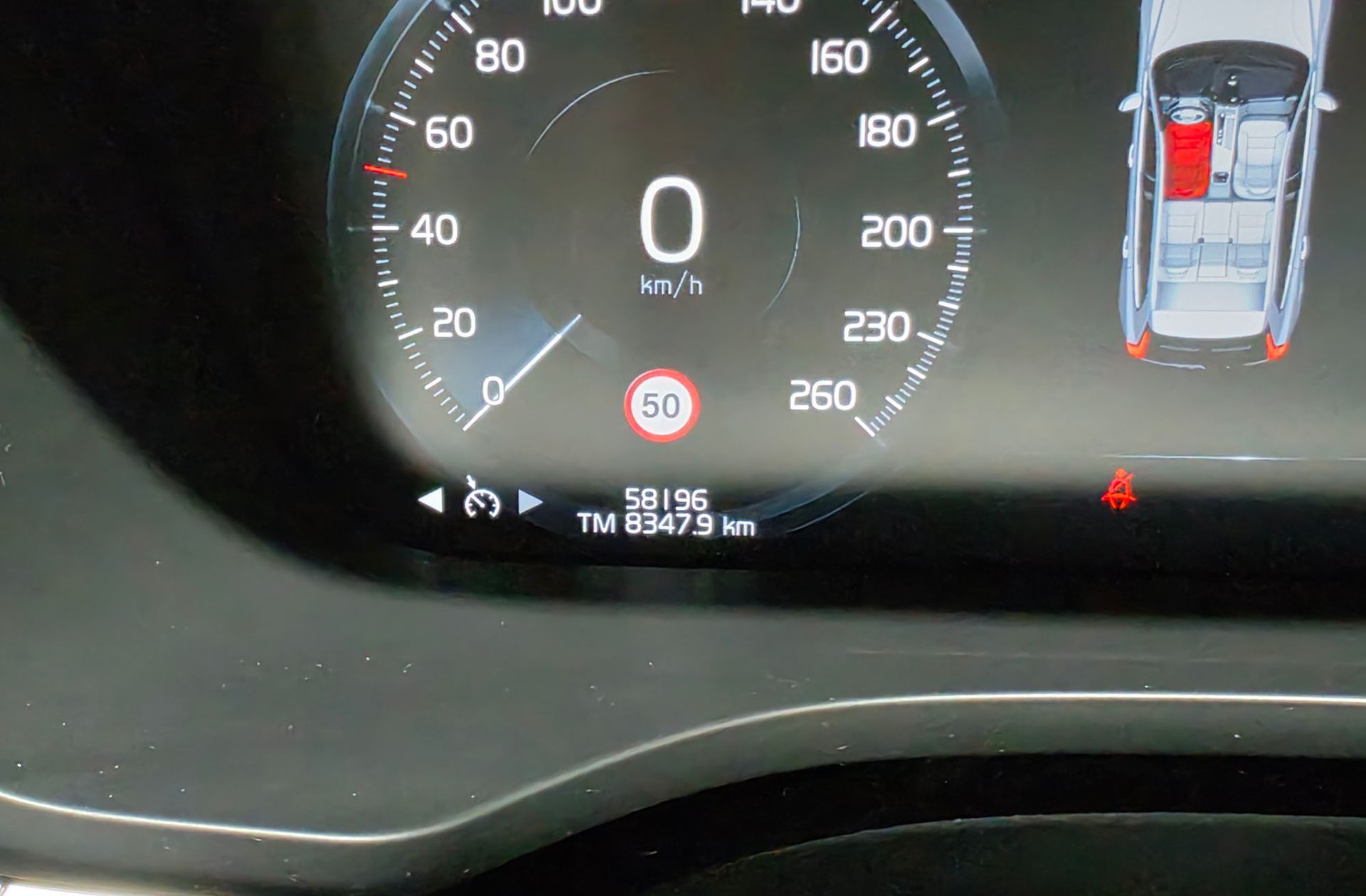 Volvo XC60 T4 Momentum - foto 9