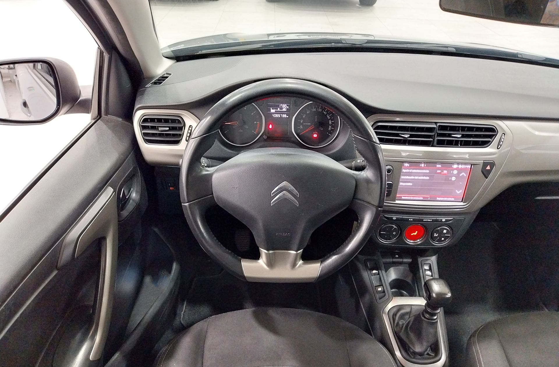 Citroën C-Elysée BlueHDi 100 Shine - foto 19