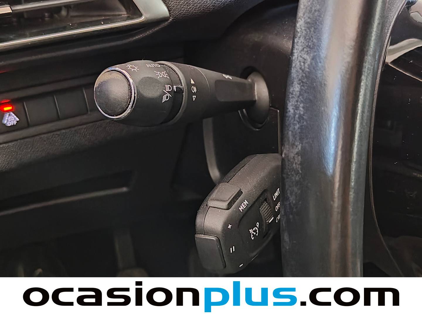 Peugeot 5008 Peugeot 5008 PureTech 130 S&S Allure Pack (130 CV) 7 Plazas de segunda mano