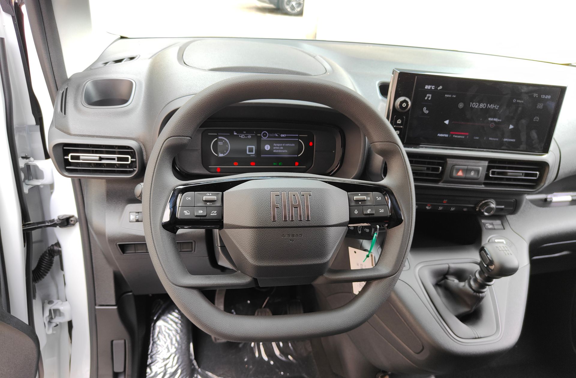 Fiat Doblò Furgon Furgón BlueHDi 100 M - foto 19