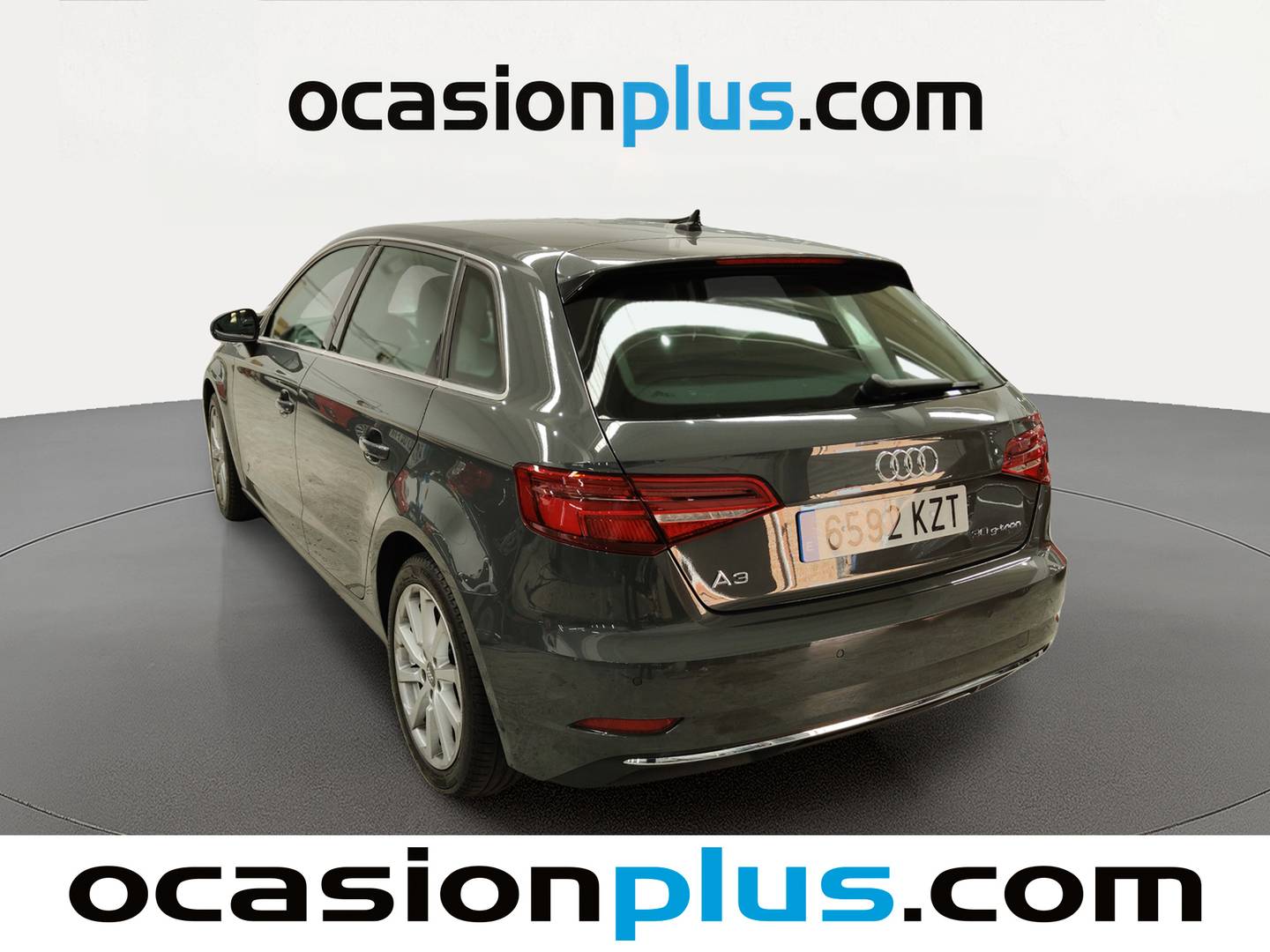 Foto trasera Audi A3 Audi A3 Sportback Design 30 g-tron (131 CV) S tronic izquierda