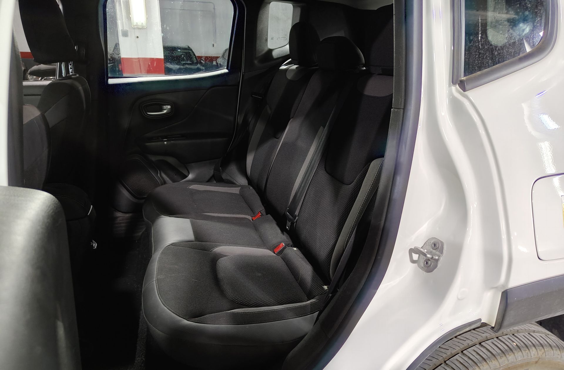 Jeep Renegade 1.3 PHEV 4xe Limited - foto 11