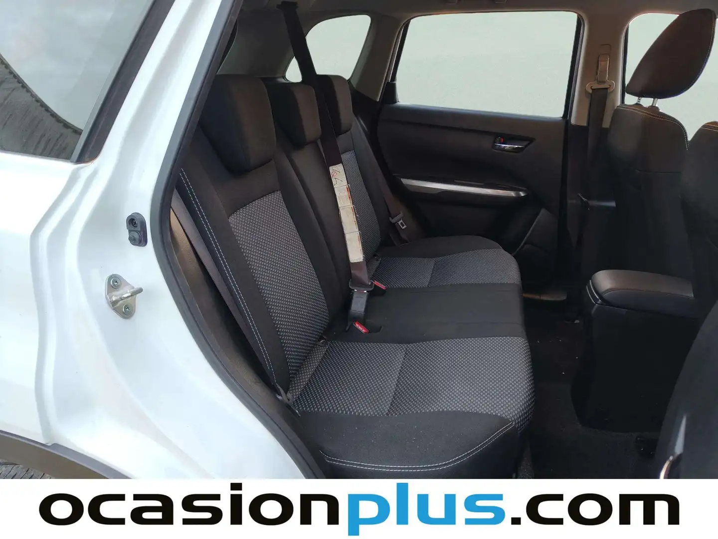 Foto Suzuki Vitara Suzuki Vitara 1.4 Turbo Mild Hybrid GLE 4WD (129 CV)