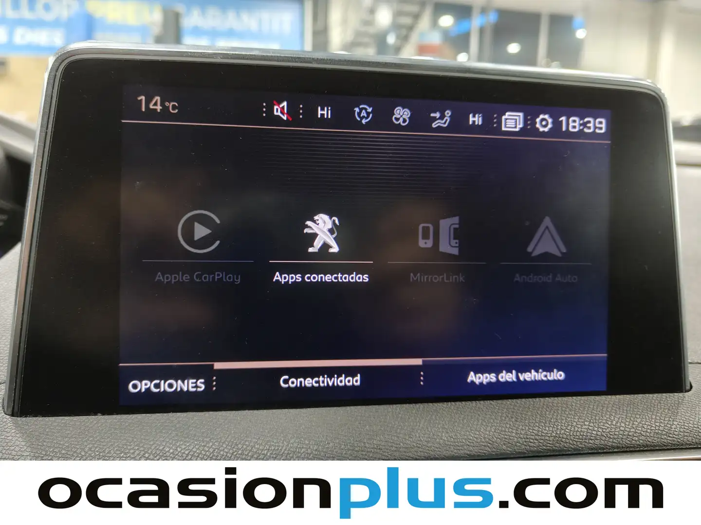 Foto Peugeot 3008 Peugeot 3008 BlueHDI 130 S&S GT Line EAT8 (130 CV)