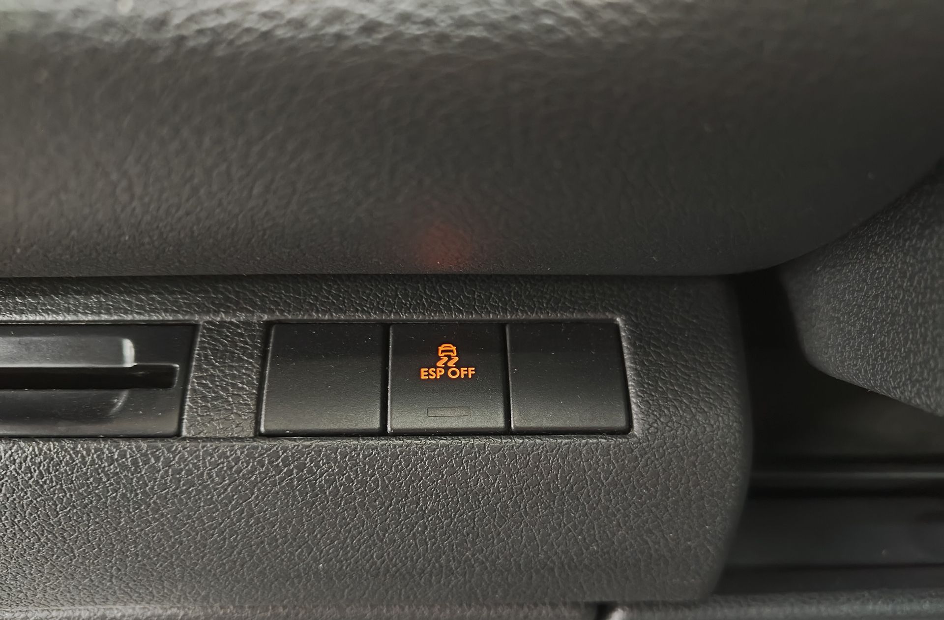 Peugeot 3008 1.6 HDi FAP Premium - foto 31