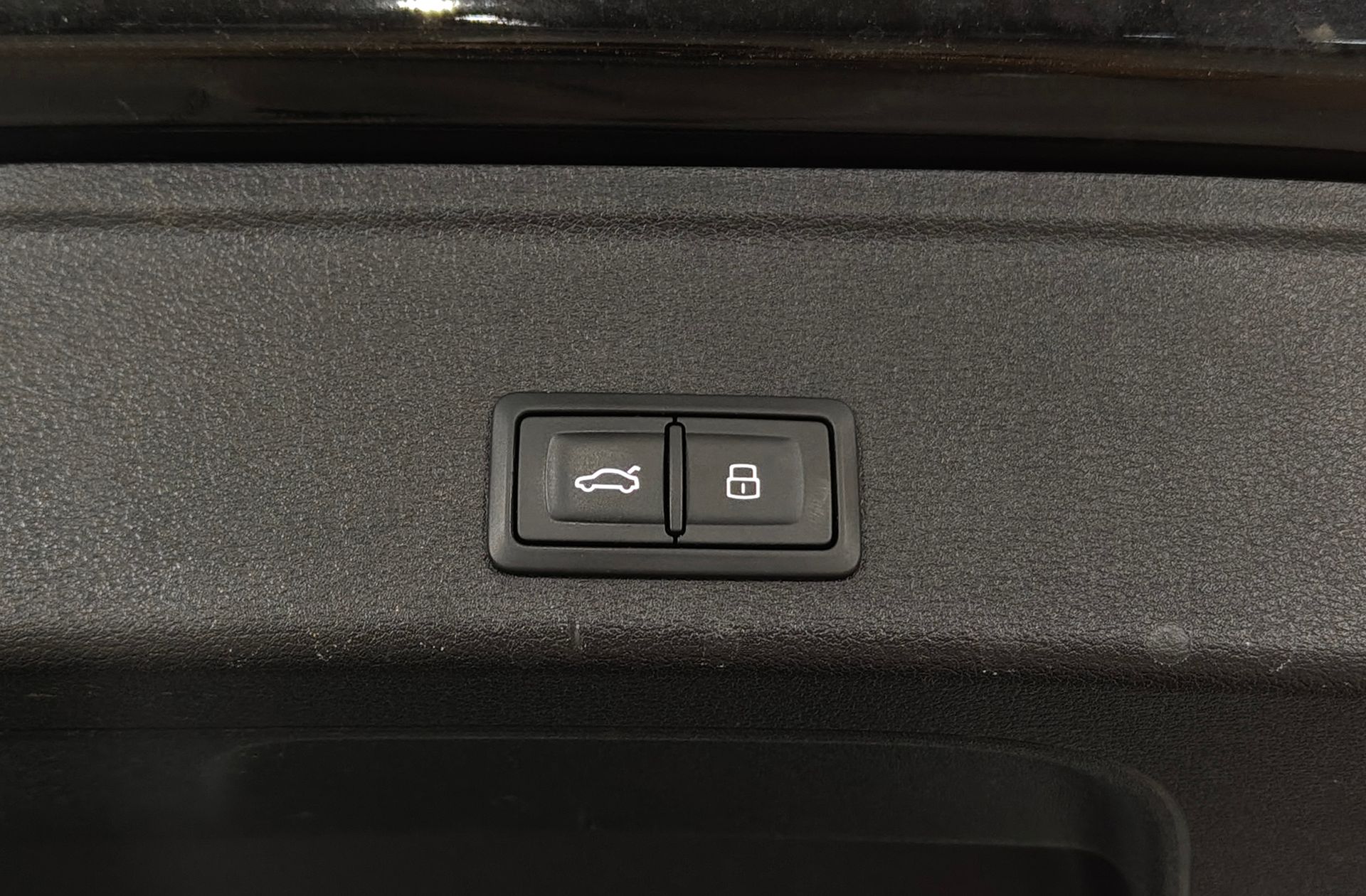 Audi A4 Avant Advanced 35 TFSI S tronic - foto 21