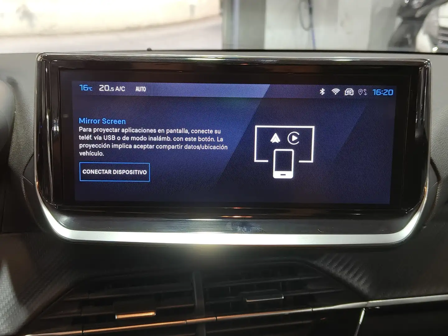 Foto Peugeot 208 Peugeot 208 PureTech 100 Allure (100 CV)