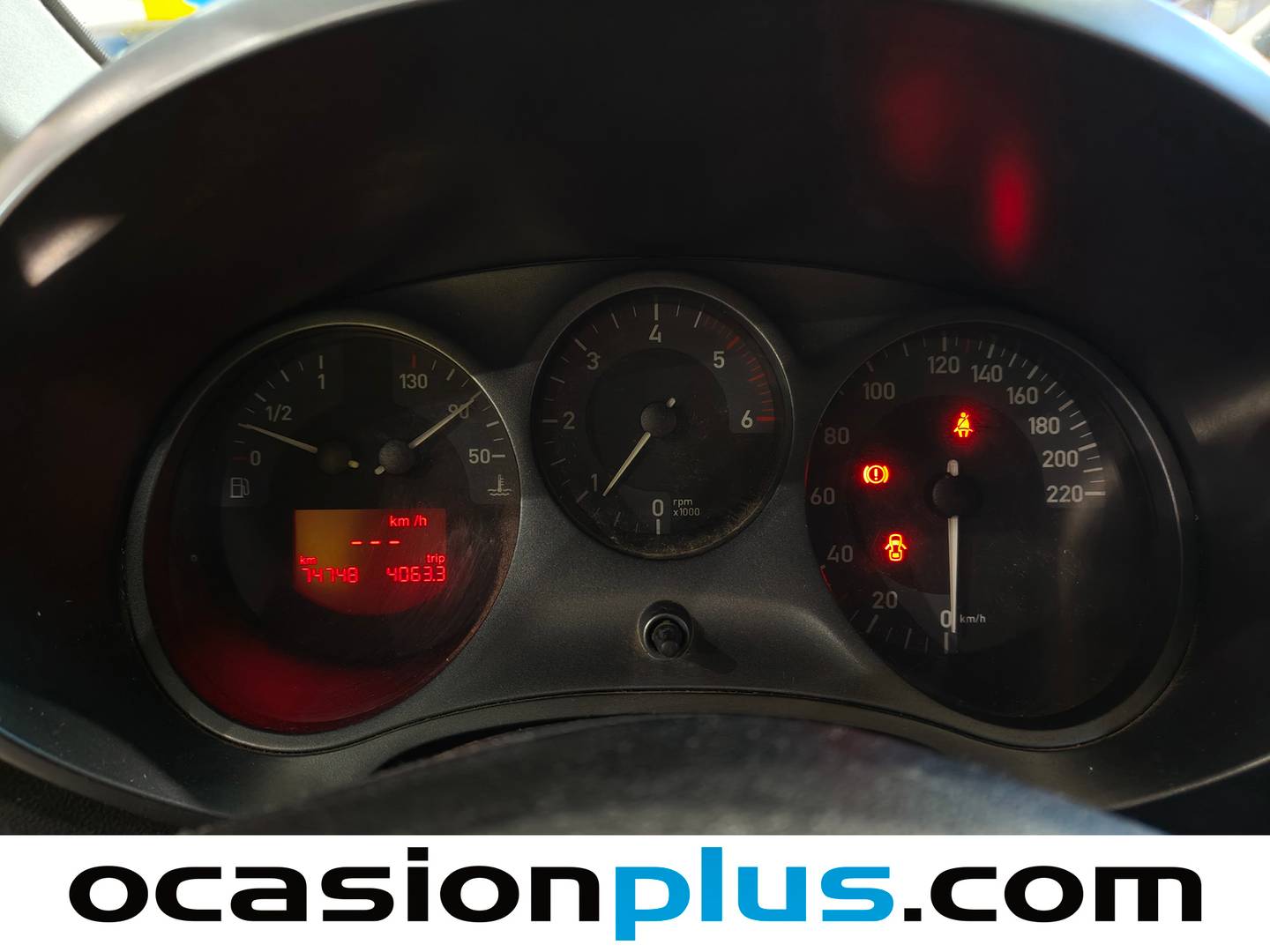 Equipamiento del Seat León SEAT León 1.9 TDI Stylance (105 CV)