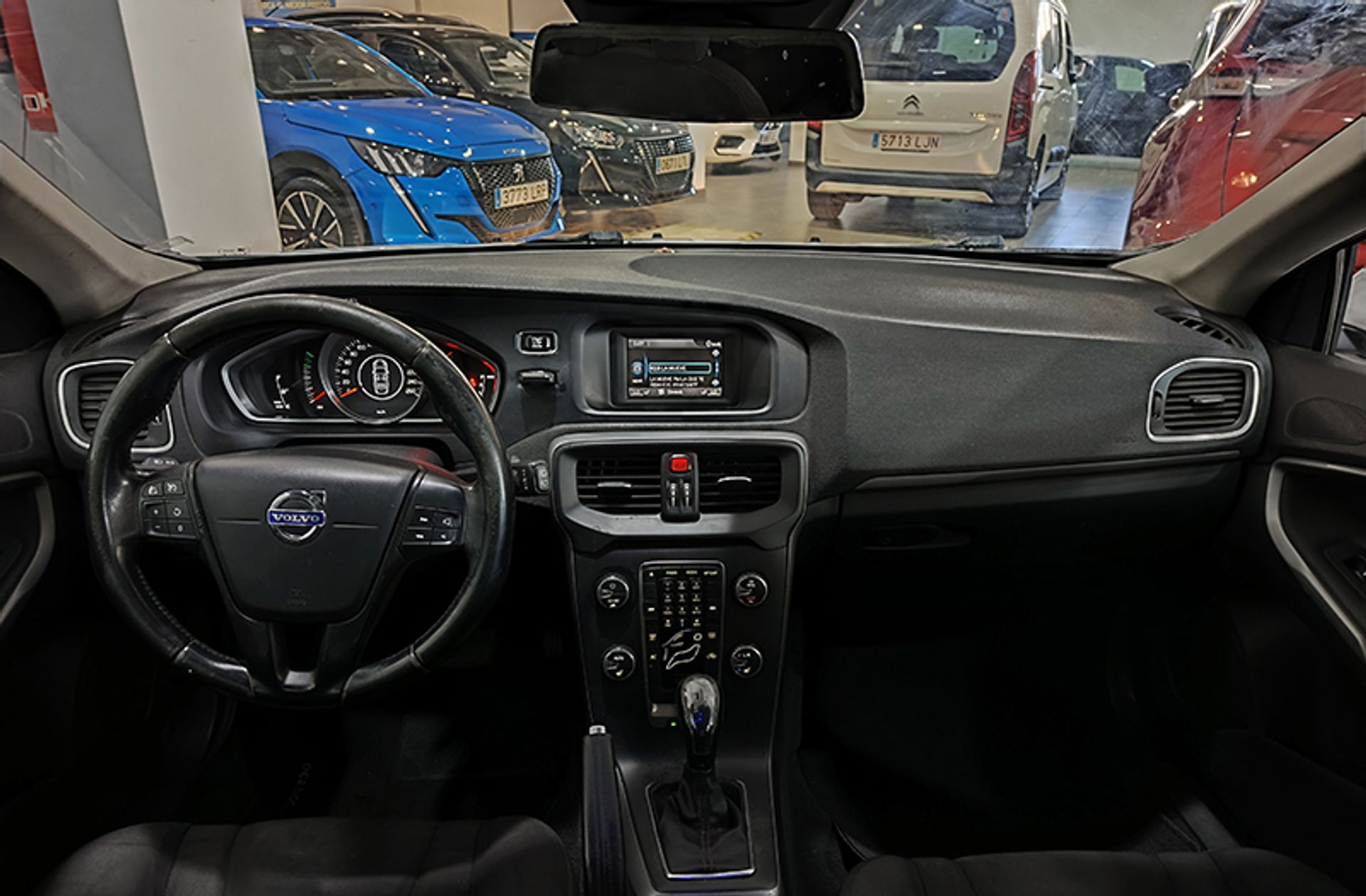 Volvo V40 1.6 D2 Kinetic - foto 6