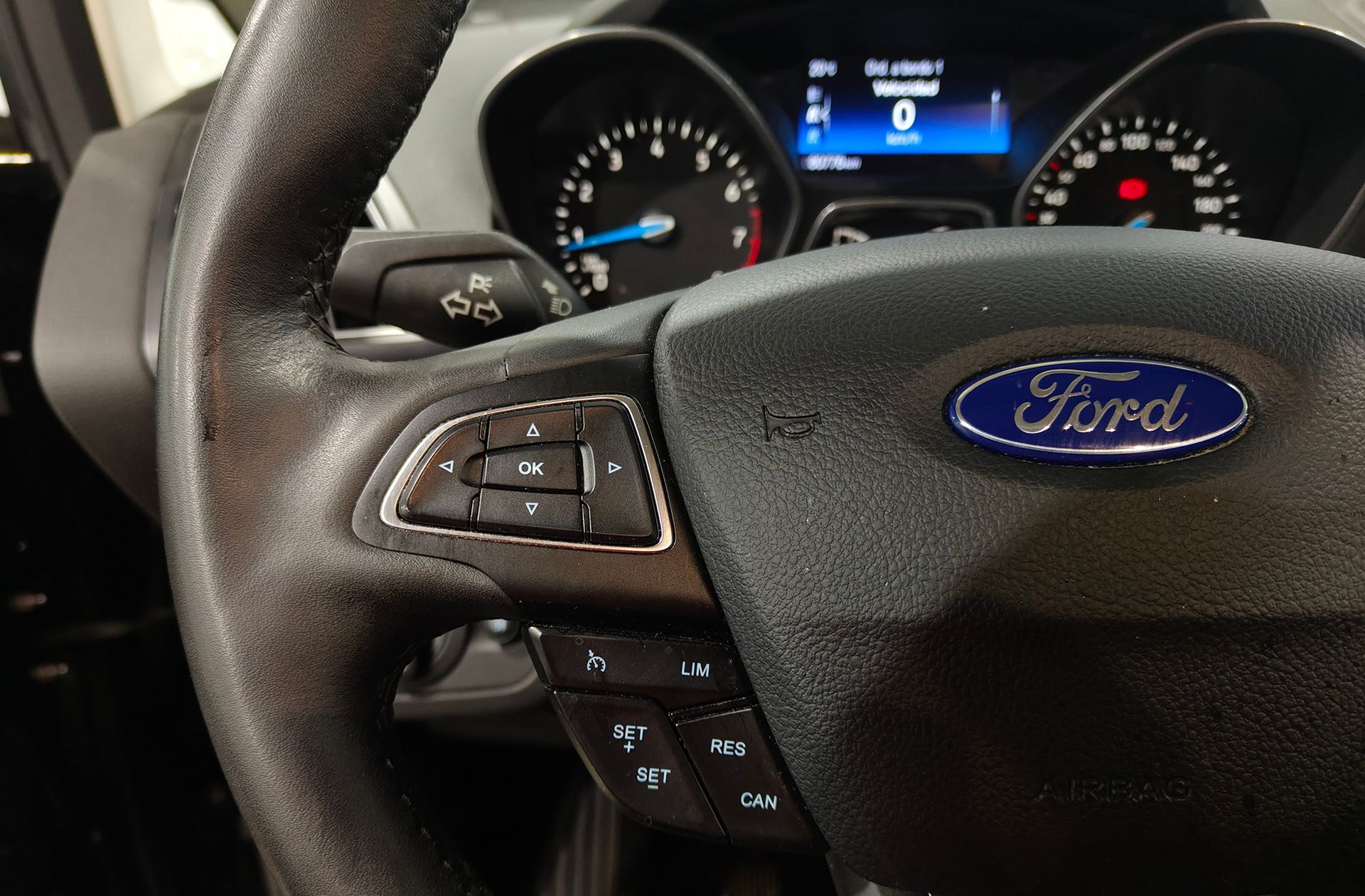 Ford C-Max 1.0 EcoBoost Titanium - foto 23
