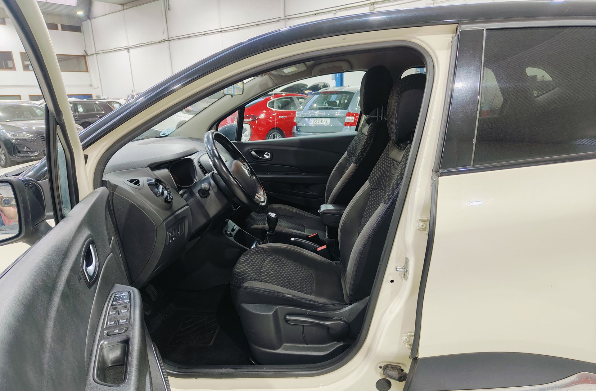 Renault Captur Zen Energy dCi eco2 - foto 9