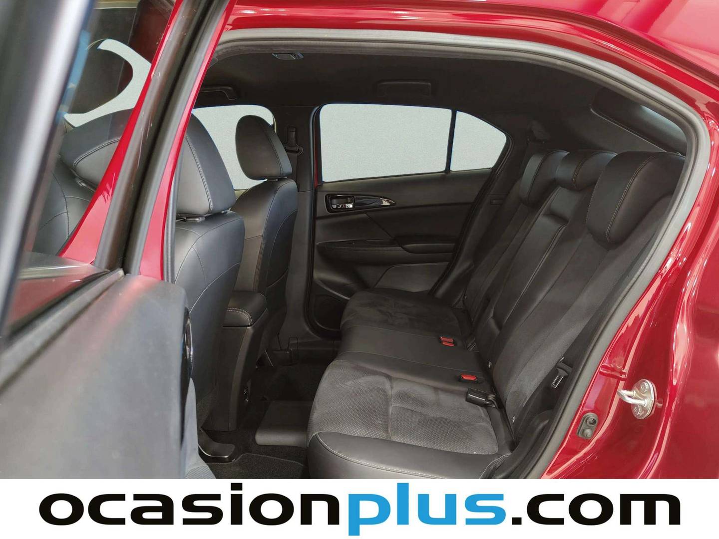 Foto asientos traseros Mitsubishi Eclipse Cross Mitsubishi Eclipse Cross 2.4 PHEV Kaiteki 4WD Auto (188 CV)