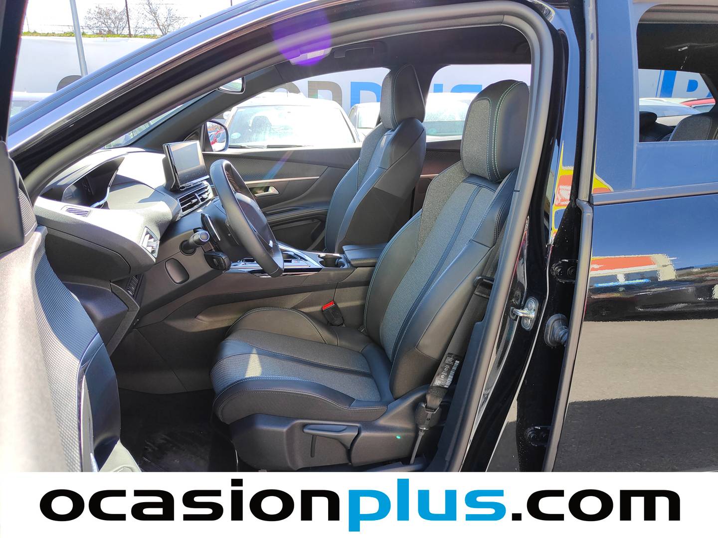 Foto asientos delanteros Peugeot 5008 Peugeot 5008 BlueHDI 130 S&S Allure Pack EAT8 (130 CV) 7 Plazas