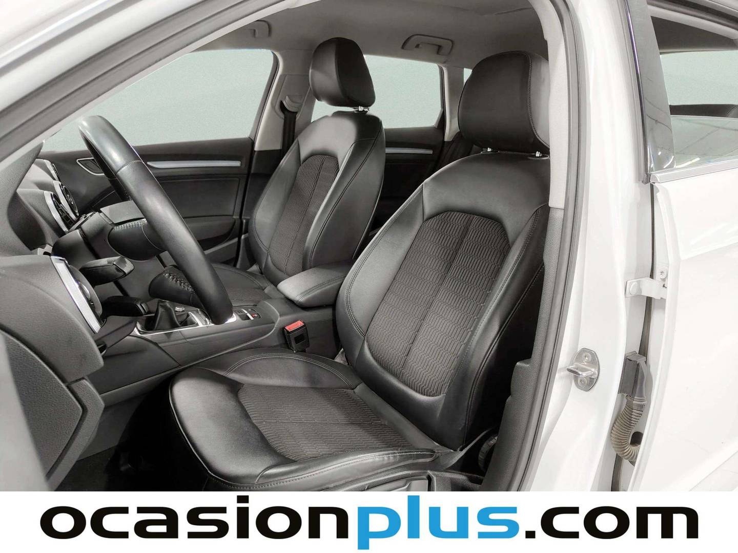 Foto asientos delanteros Audi A3 Audi A3 Sportback Sportback Advanced 1.6 TDI clean diesel (110 CV)
