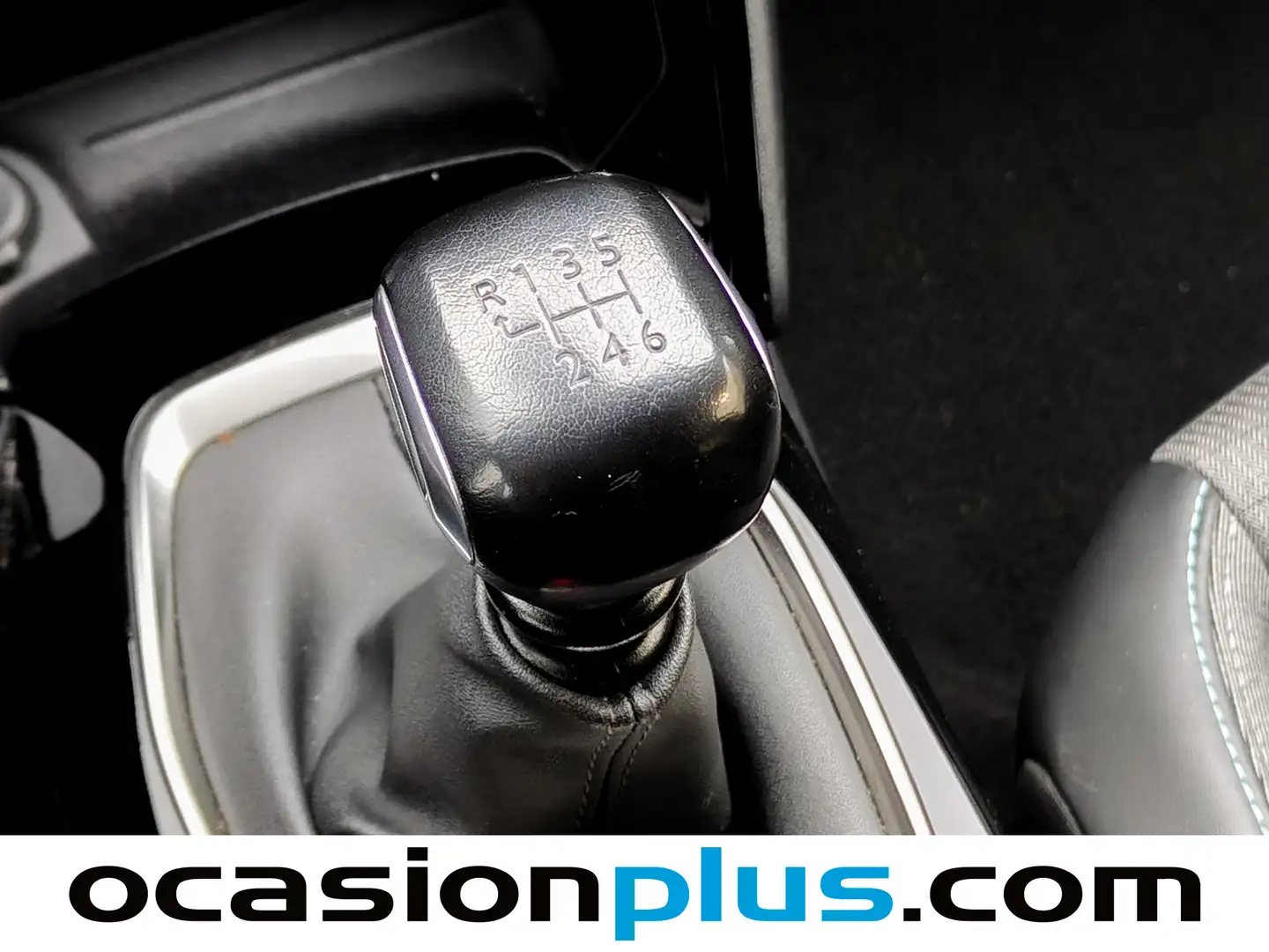 Foto Peugeot 2008 Peugeot 2008 PureTech 100 S&S Allure (100 CV)