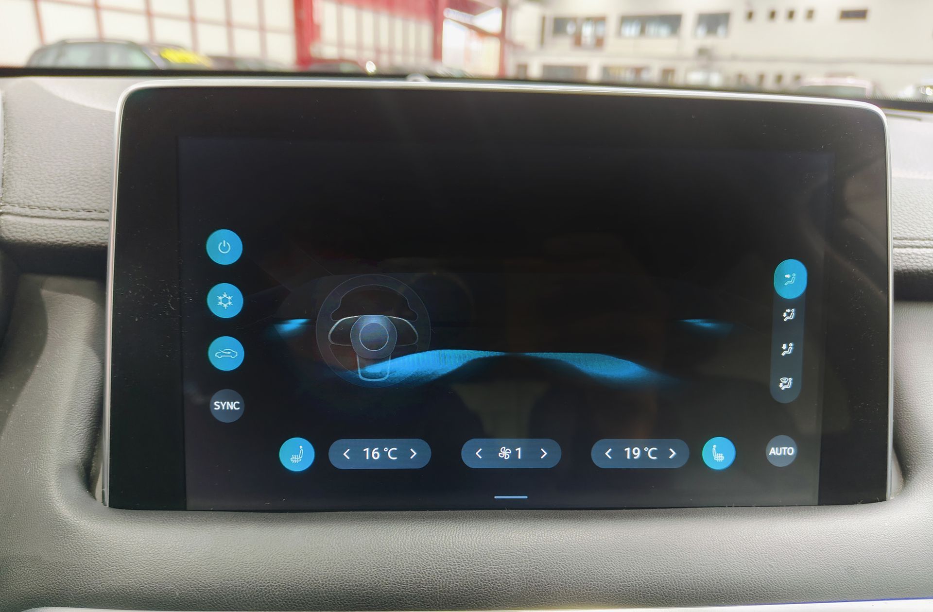 MG HS 1.5 Turbo GDI Comfort DCT - foto 31