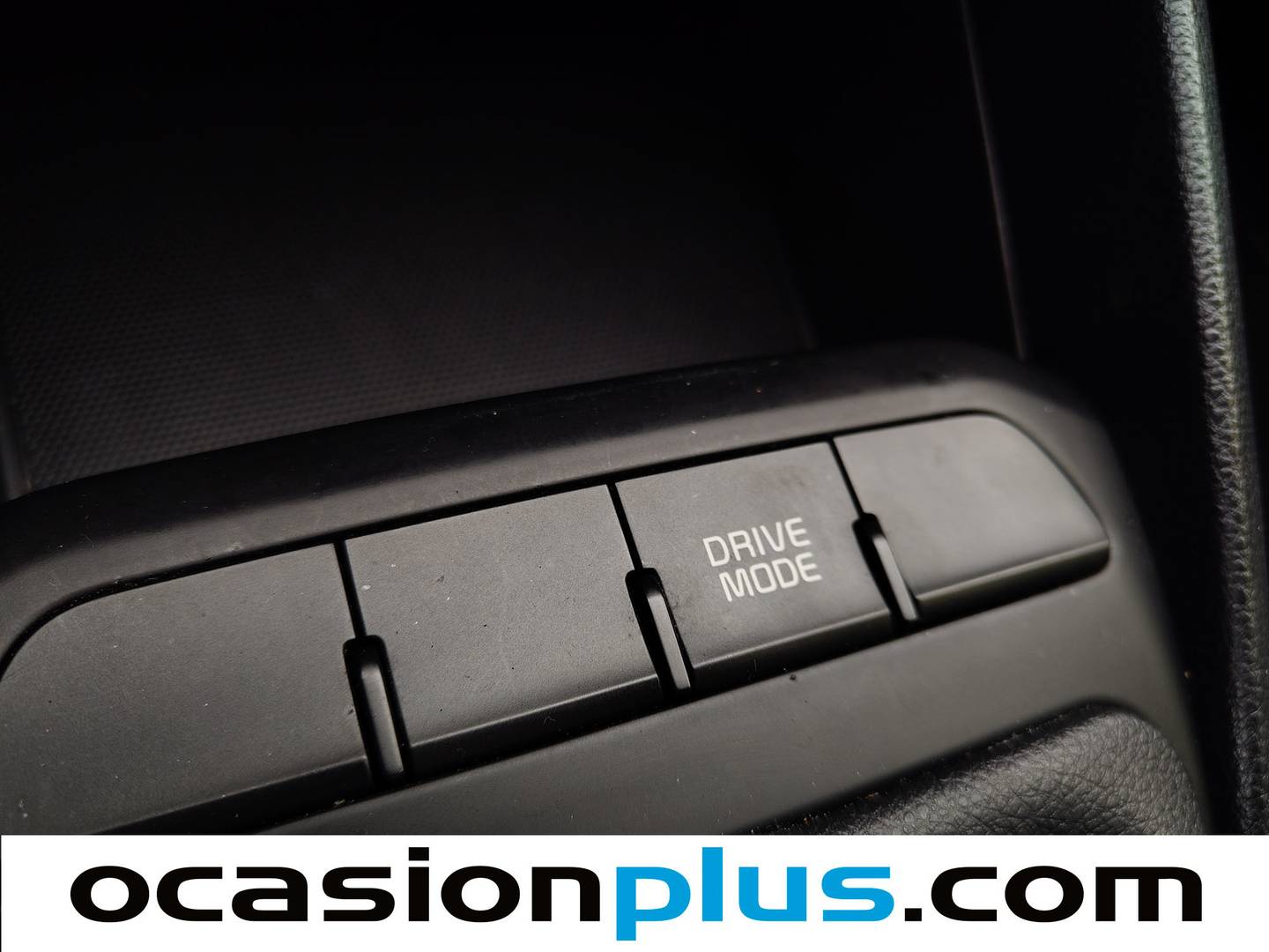 Equipamiento del KIA Stonic KIA Stonic 1.0 T-GDi MHEV iMT Concept (100 CV)