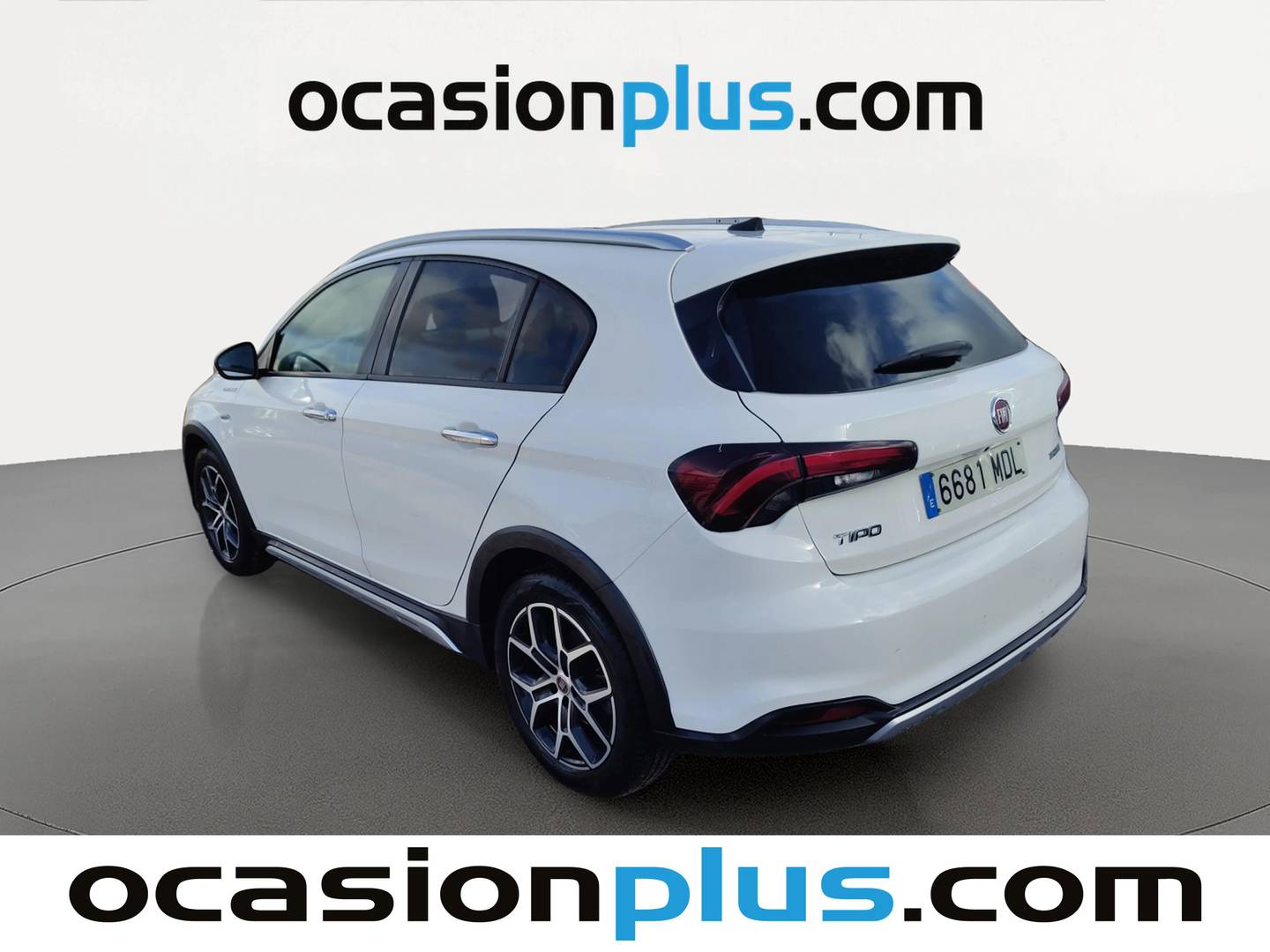 Foto trasera Fiat Tipo Fiat Tipo 1.5 Hybrid Cross DCT (130 CV) izquierda