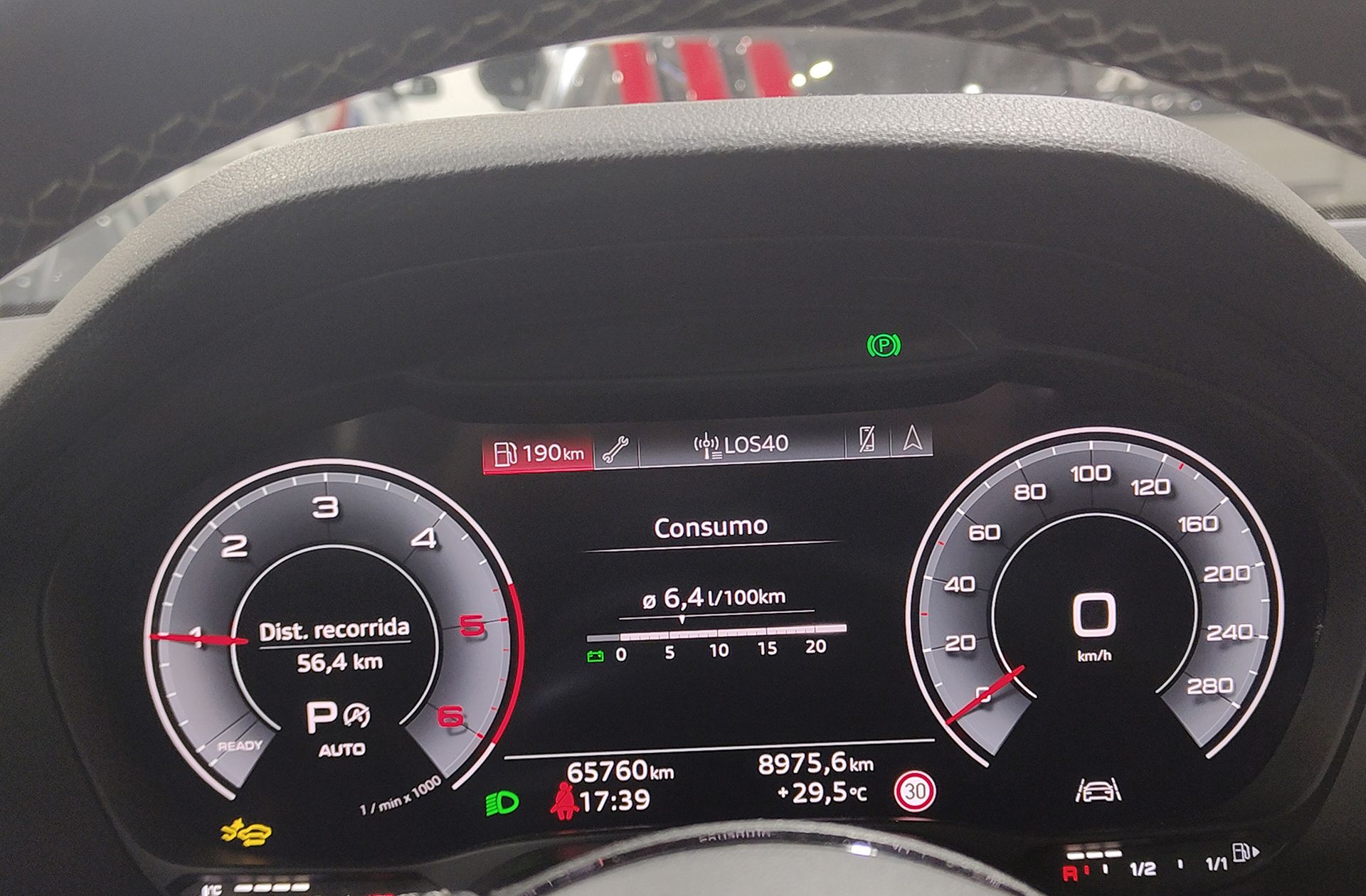 Audi Q2 Adrenalin 35 TDI S tronic Pack S-line - foto 27
