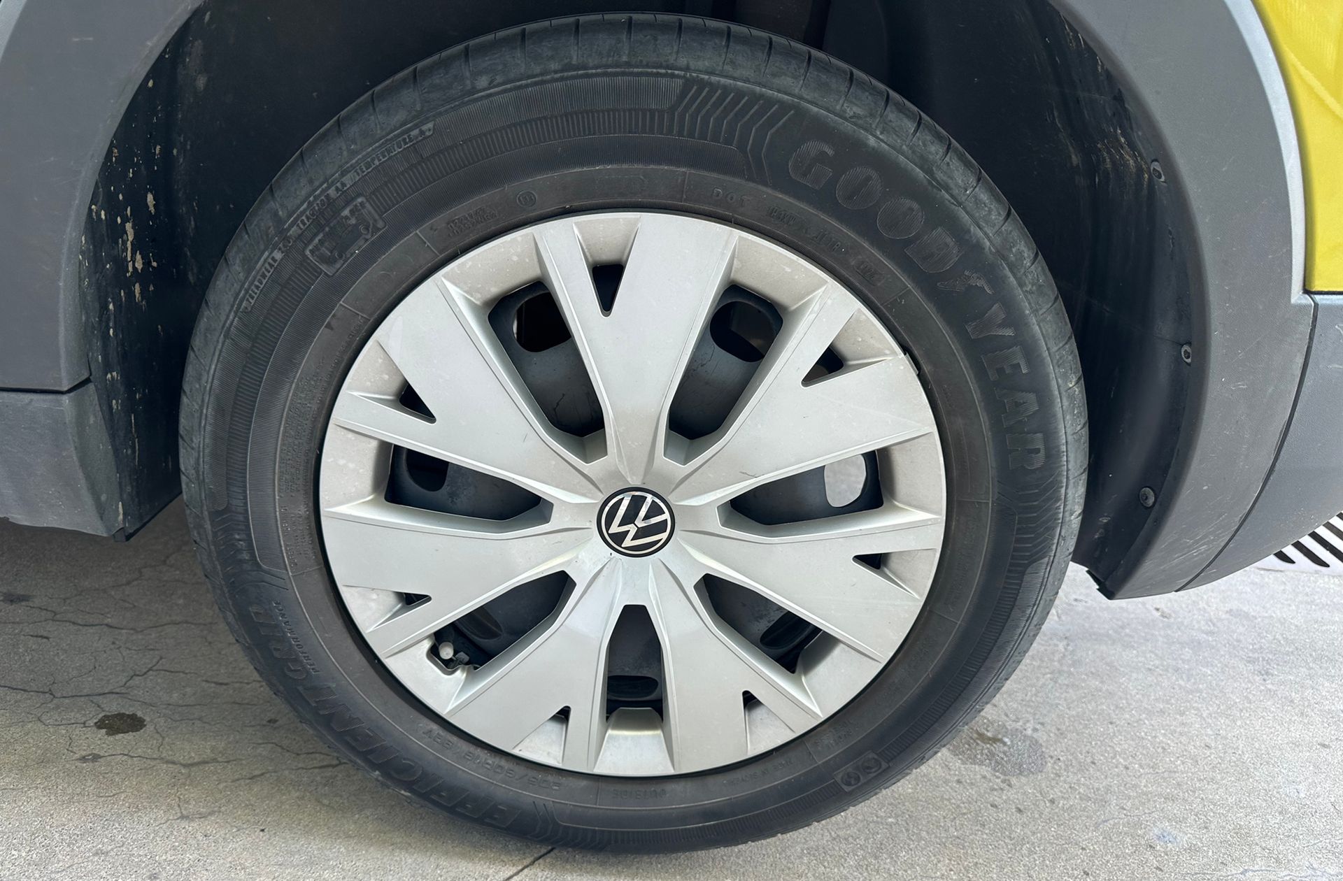 Volkswagen T-Cross 1.0 TSI - foto 33