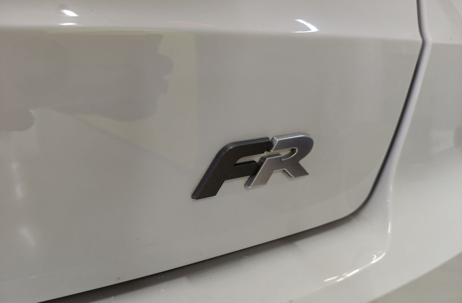 SEAT Arona 1.5 TSI FR Special Edition DSG - foto 6