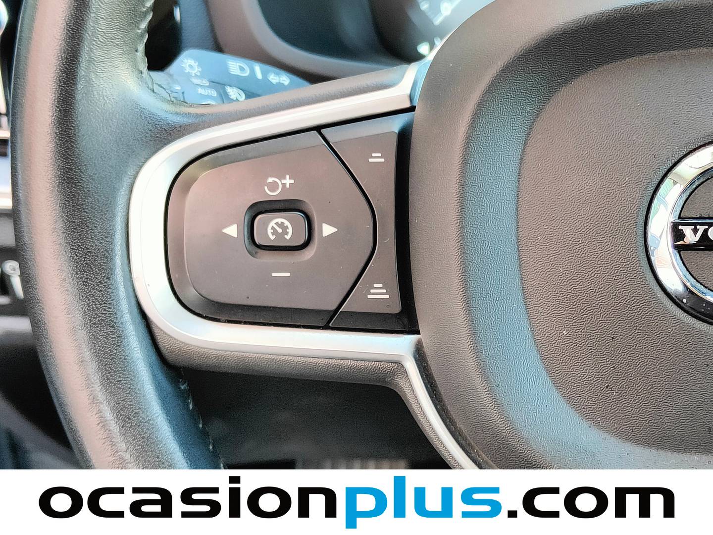 Foto Volvo V60 Volvo V60 D4 Momentum Auto (190 CV)