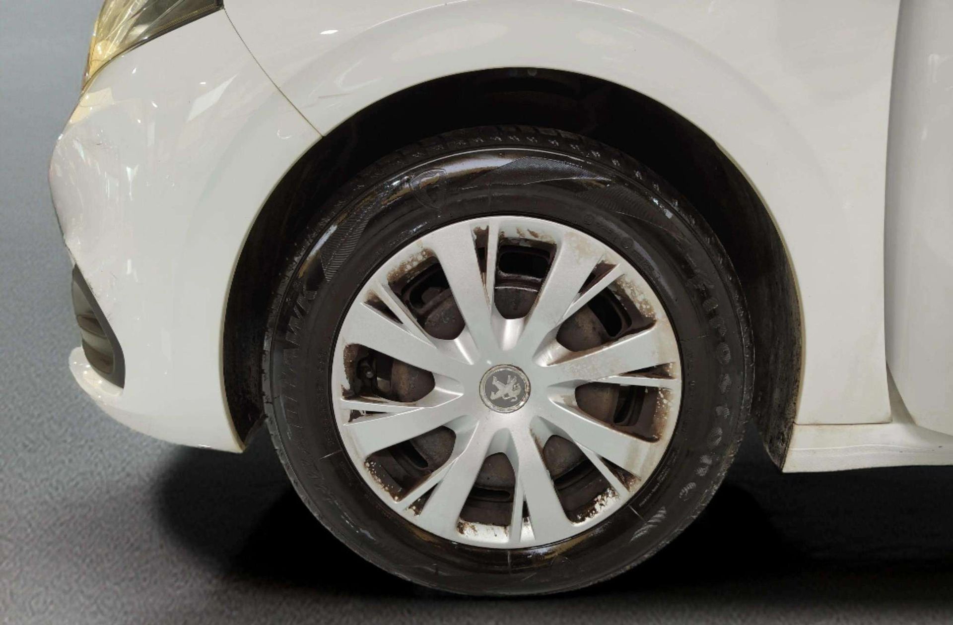 Peugeot 208 1.2 PureTech Active - foto 37