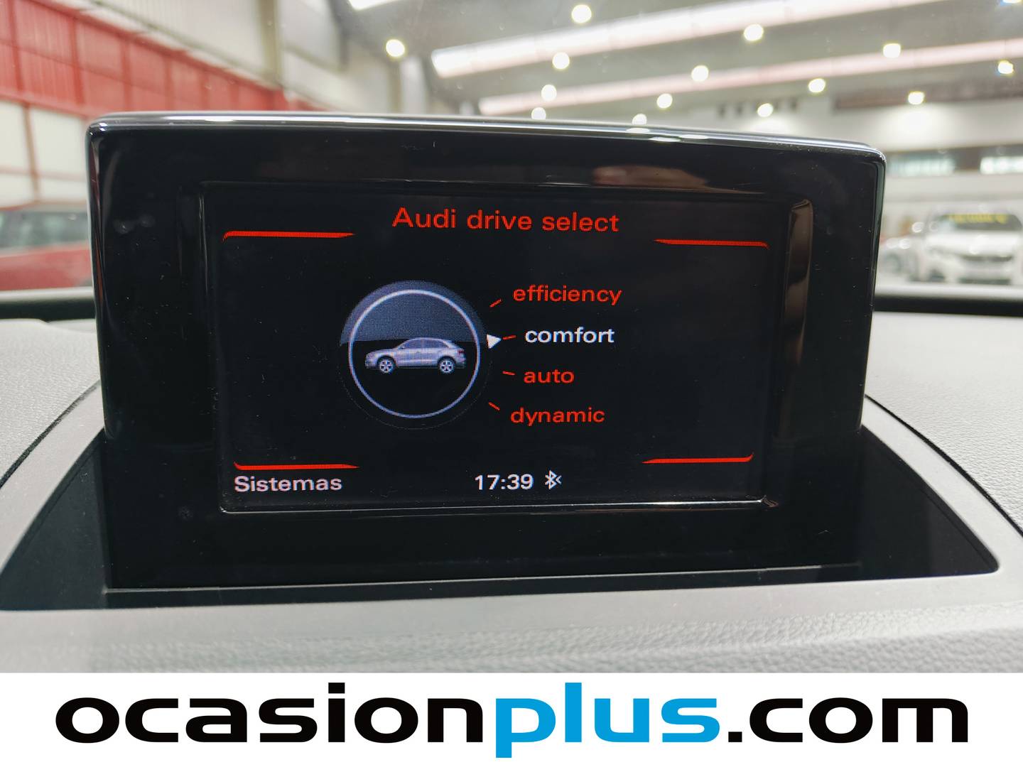 Foto Audi Q3 Audi Q3 sport edition 2.0 TDI (150 CV) S tronic