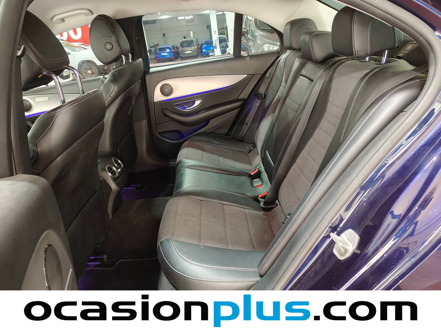 Foto asientos traseros Mercedes Clase E Mercedes Clase E E 220 d (194 CV)