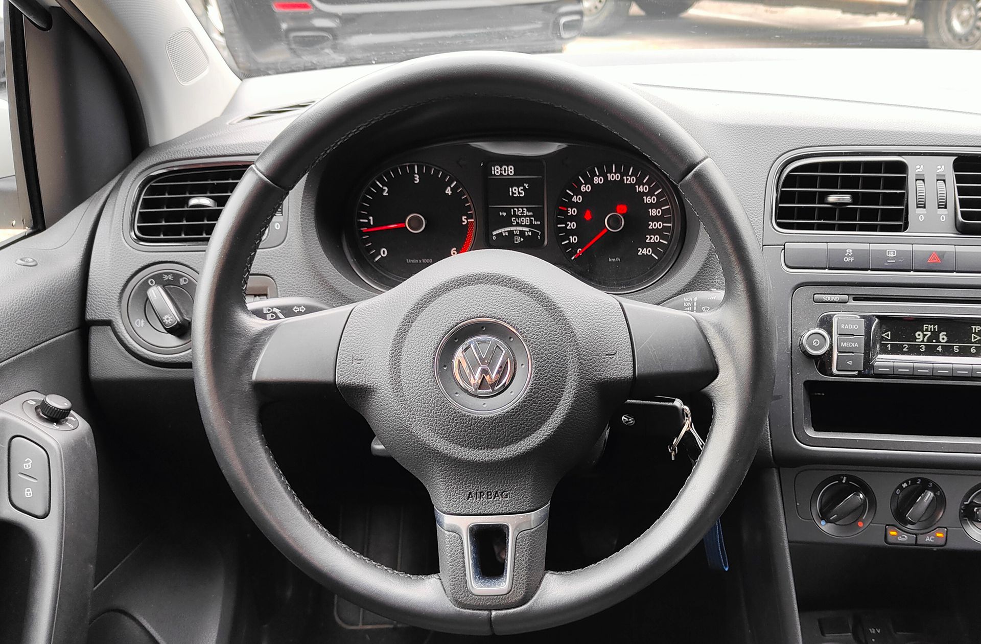 Volkswagen Polo Advance 1.6 TDI - foto 17