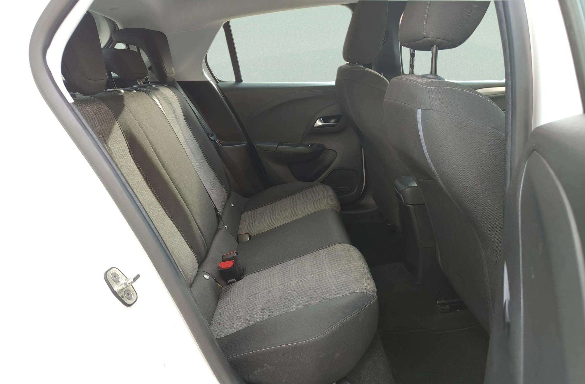 Opel Corsa 1.2 XEL Edition - foto 15