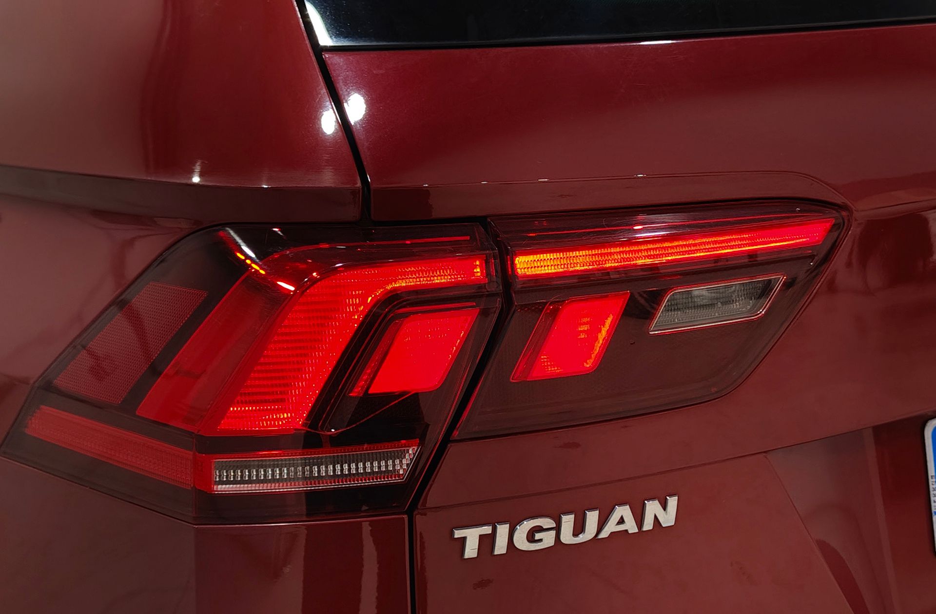 Volkswagen Tiguan Advance 2.0 TDI BMT - foto 17