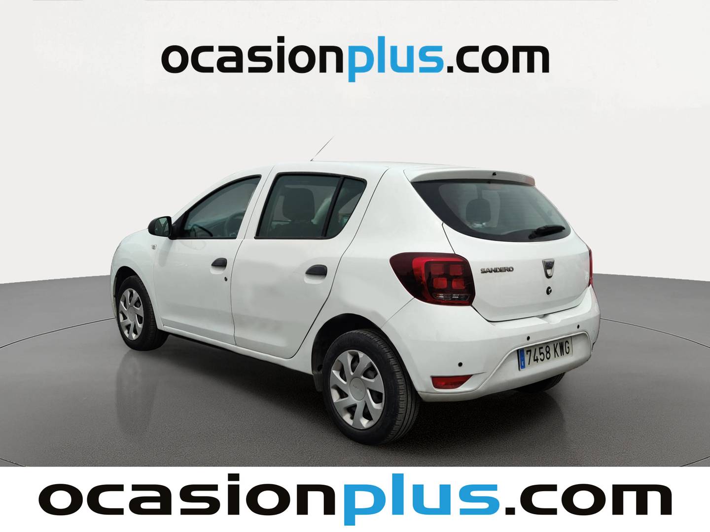 Foto trasera Dacia Sandero Dacia Sandero Essential 1.0 (73 CV) izquierda