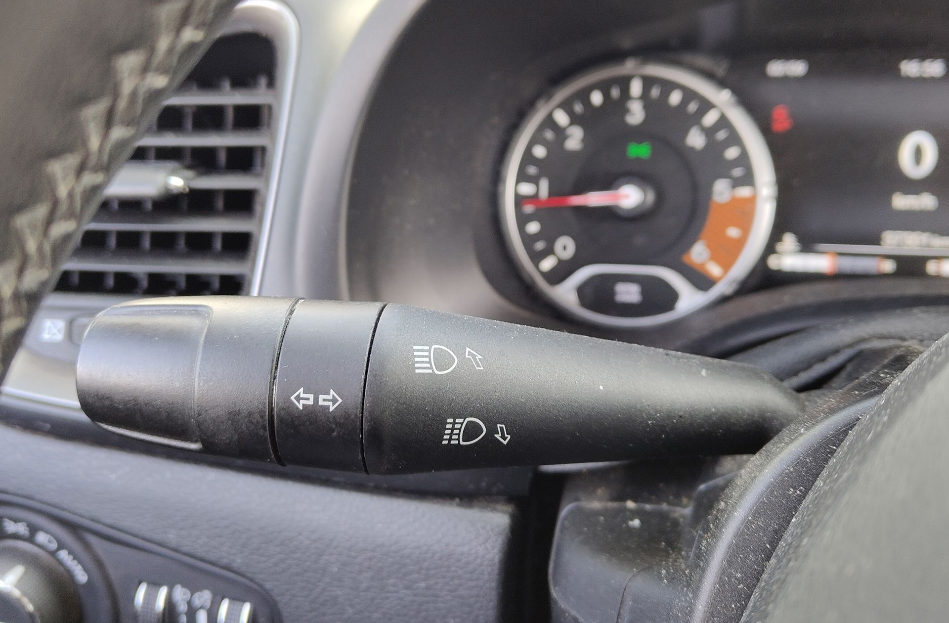Jeep Renegade 1.6 MultiJet Limited 4x2 - foto 21