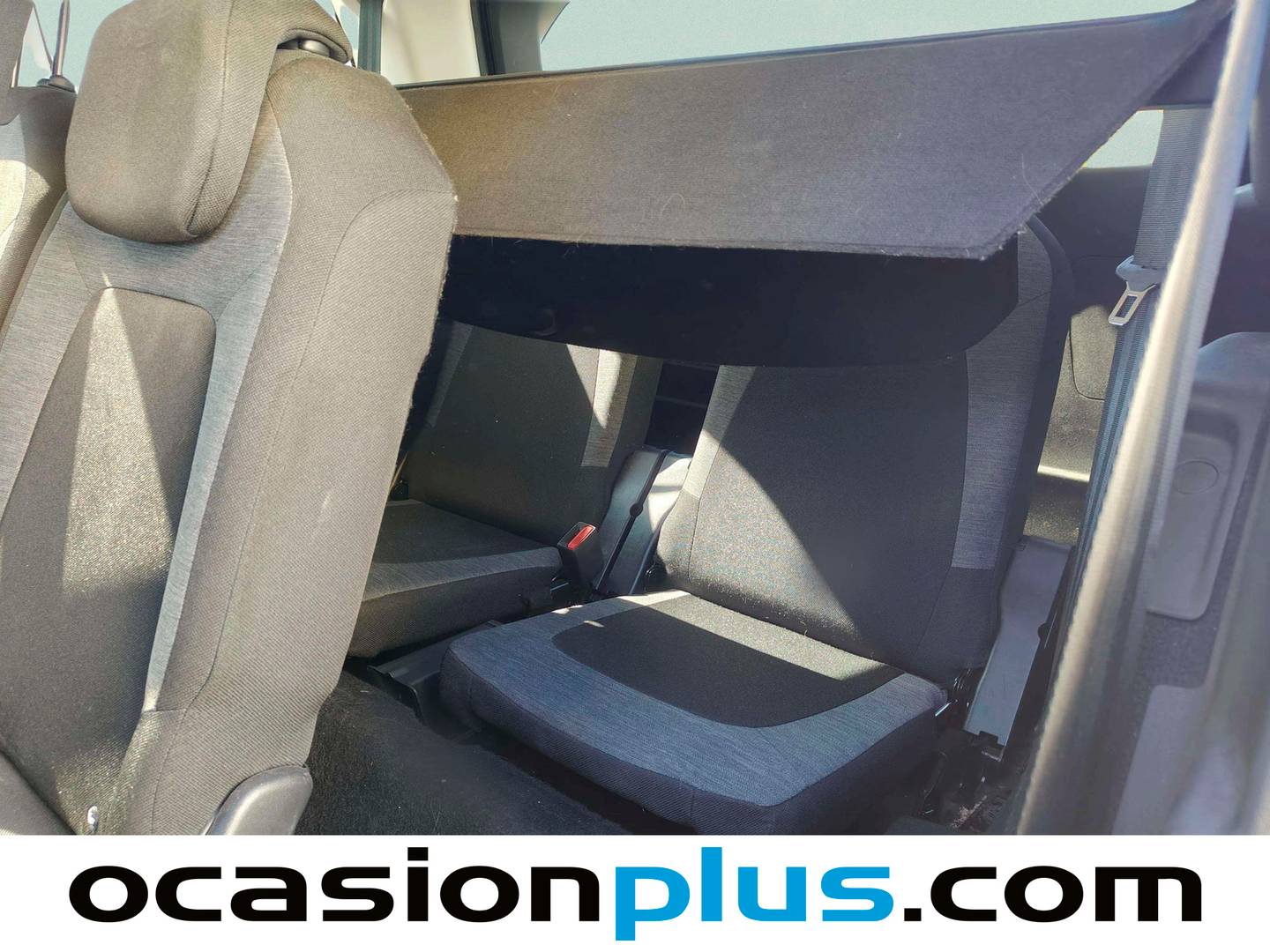 Extras y acabados del Citroën Grand C4 Spacetourer Citroën Grand C4 Spacetourer PureTech 130 S&S 6v Feel (130 CV) 7 plazas