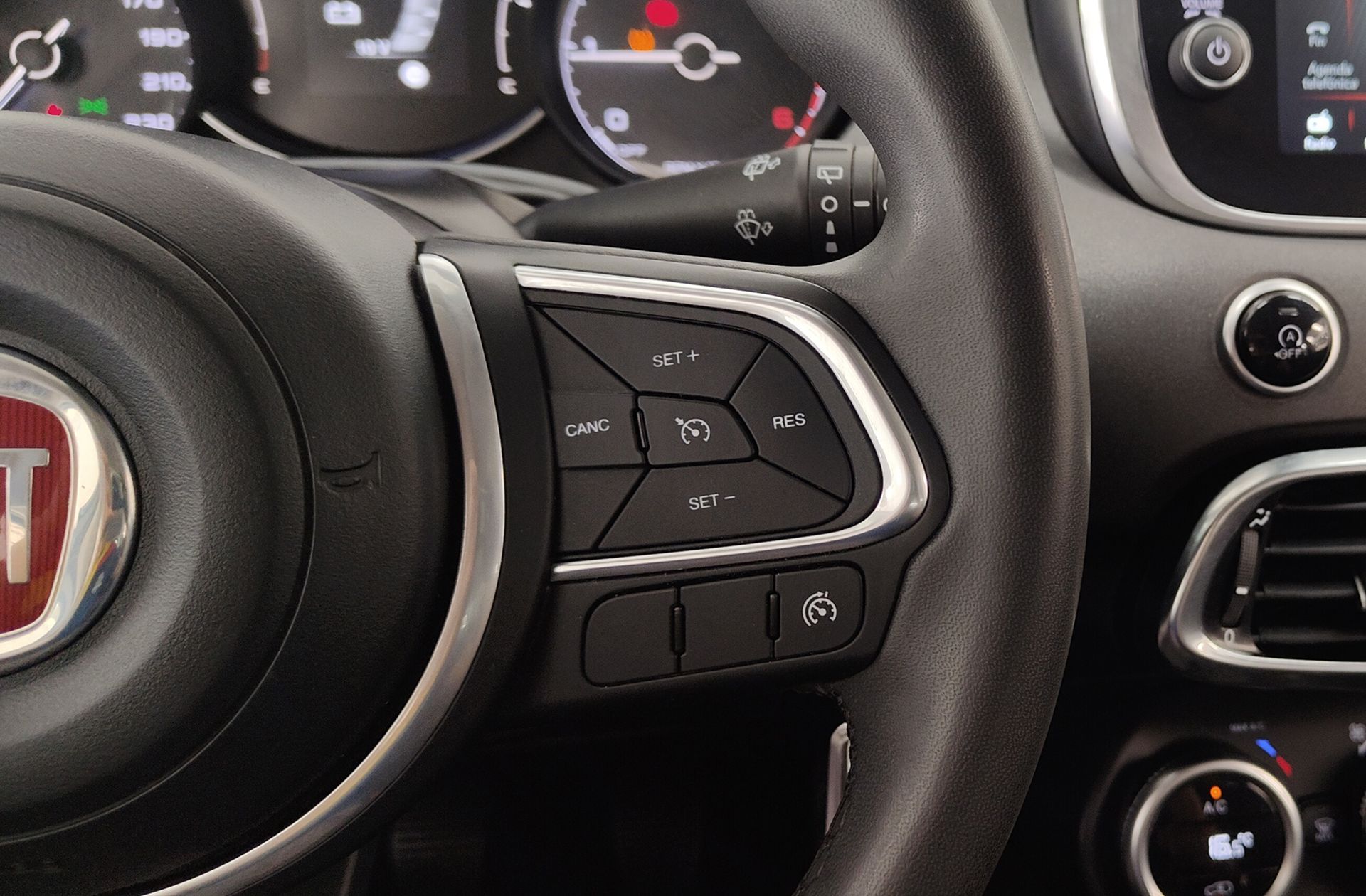 Fiat 500X 1.6 MultiJet Cross 4x2 - foto 26