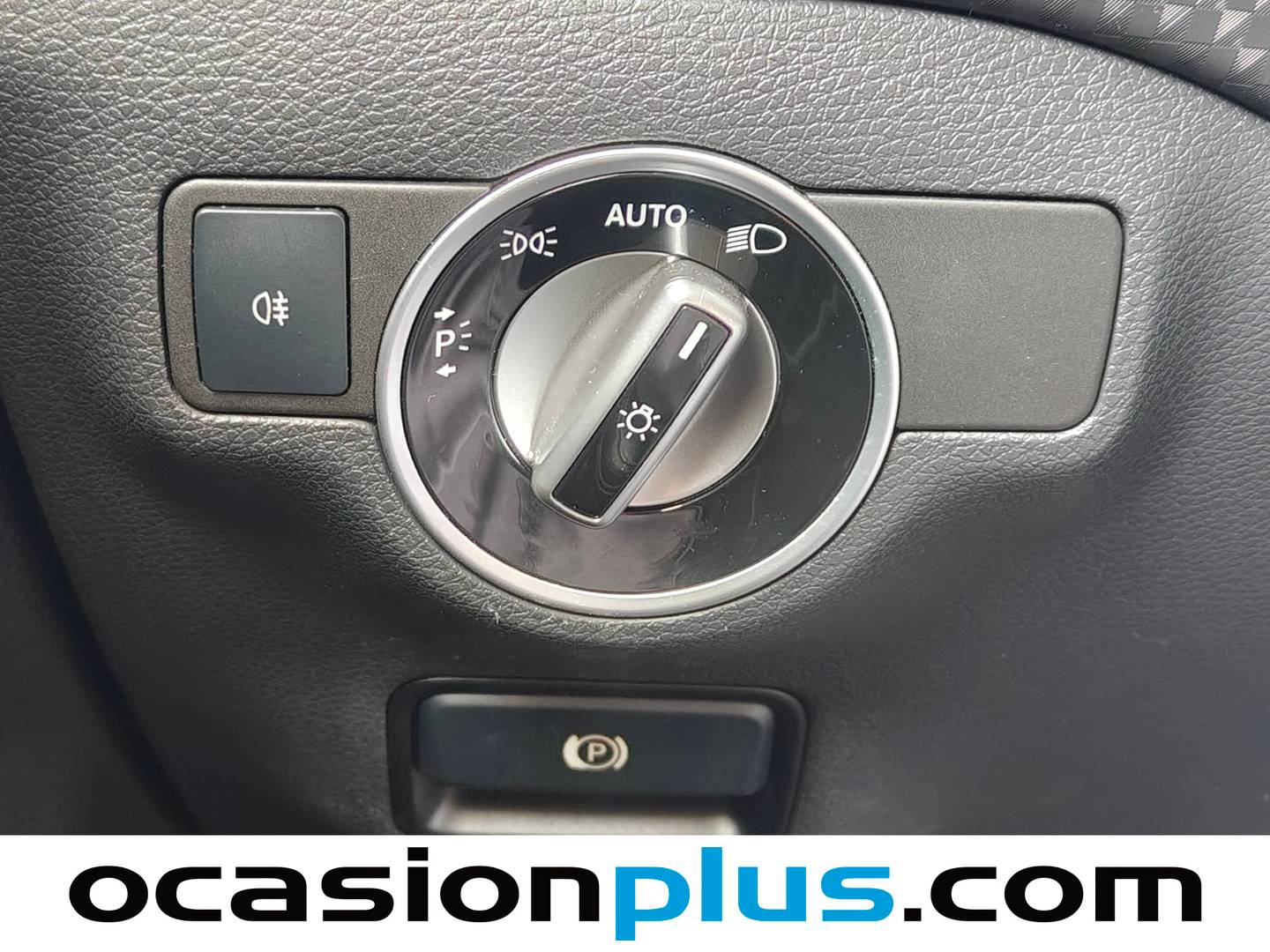 Equipamiento del Mercedes Clase A Mercedes-Benz Clase A 200 d Urban (136 CV)