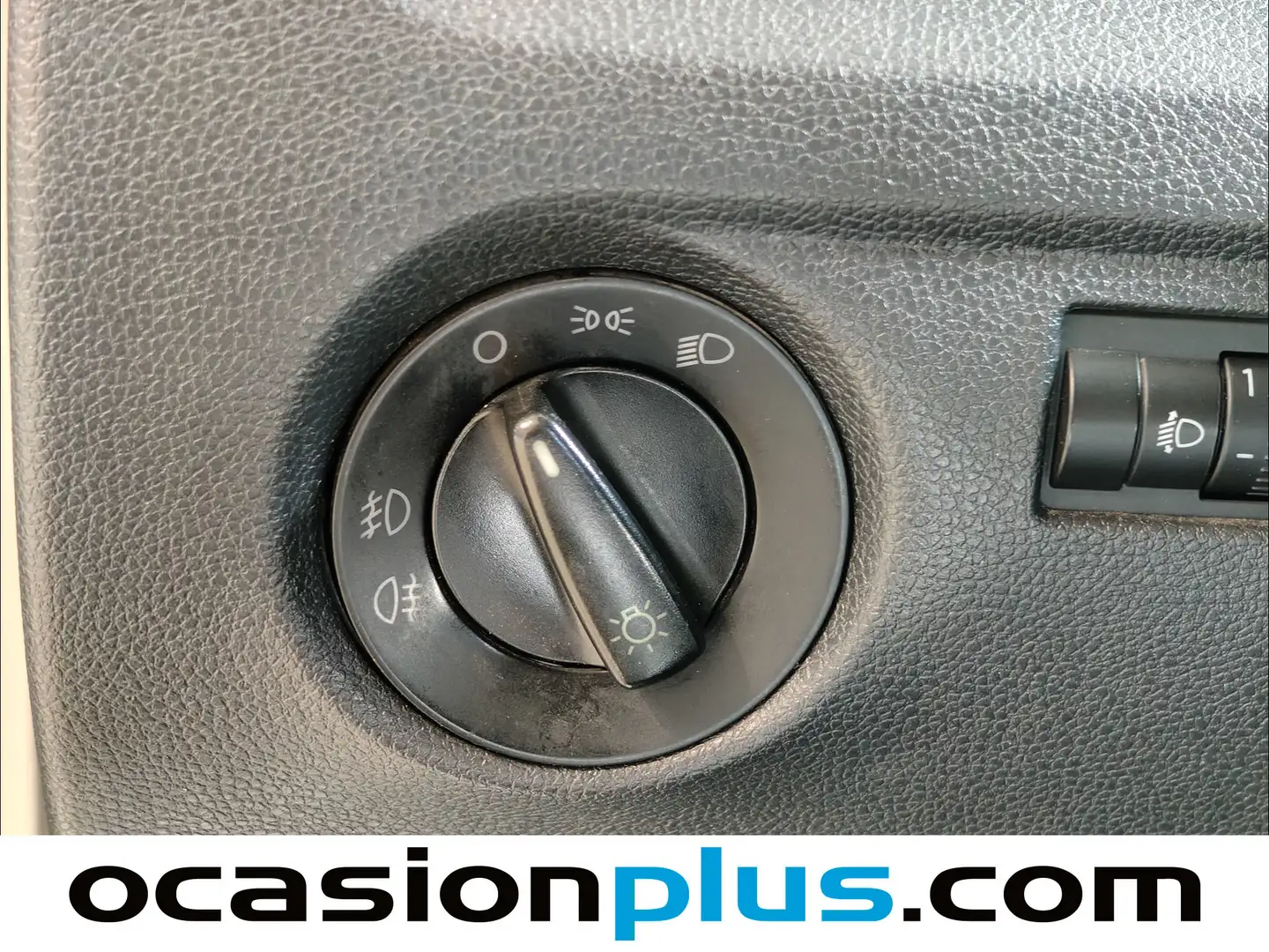 Foto Skoda Fabia Skoda Fabia 1.2 Young (60 CV)