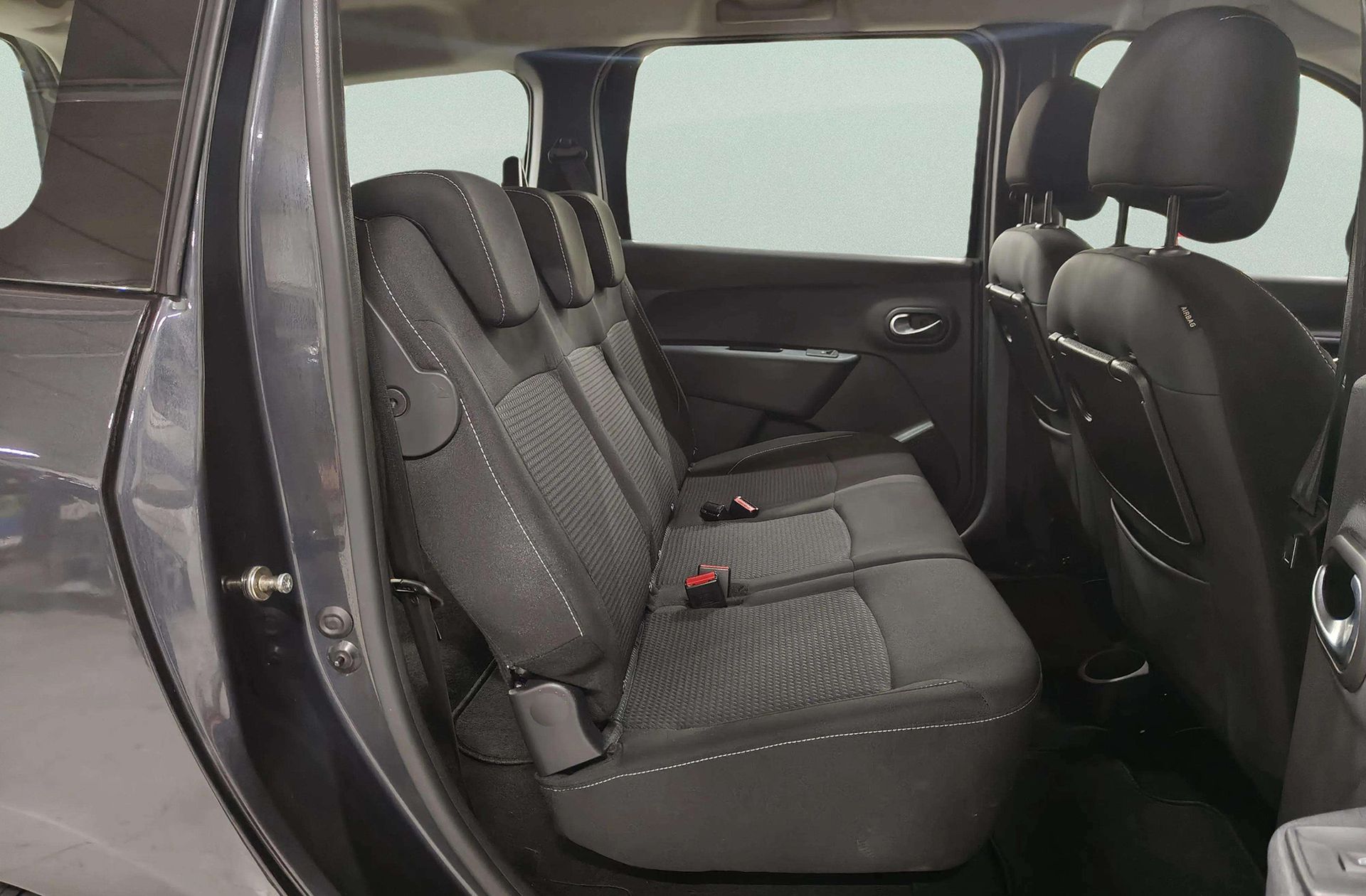 Dacia Lodgy Laureate TCe - foto 16