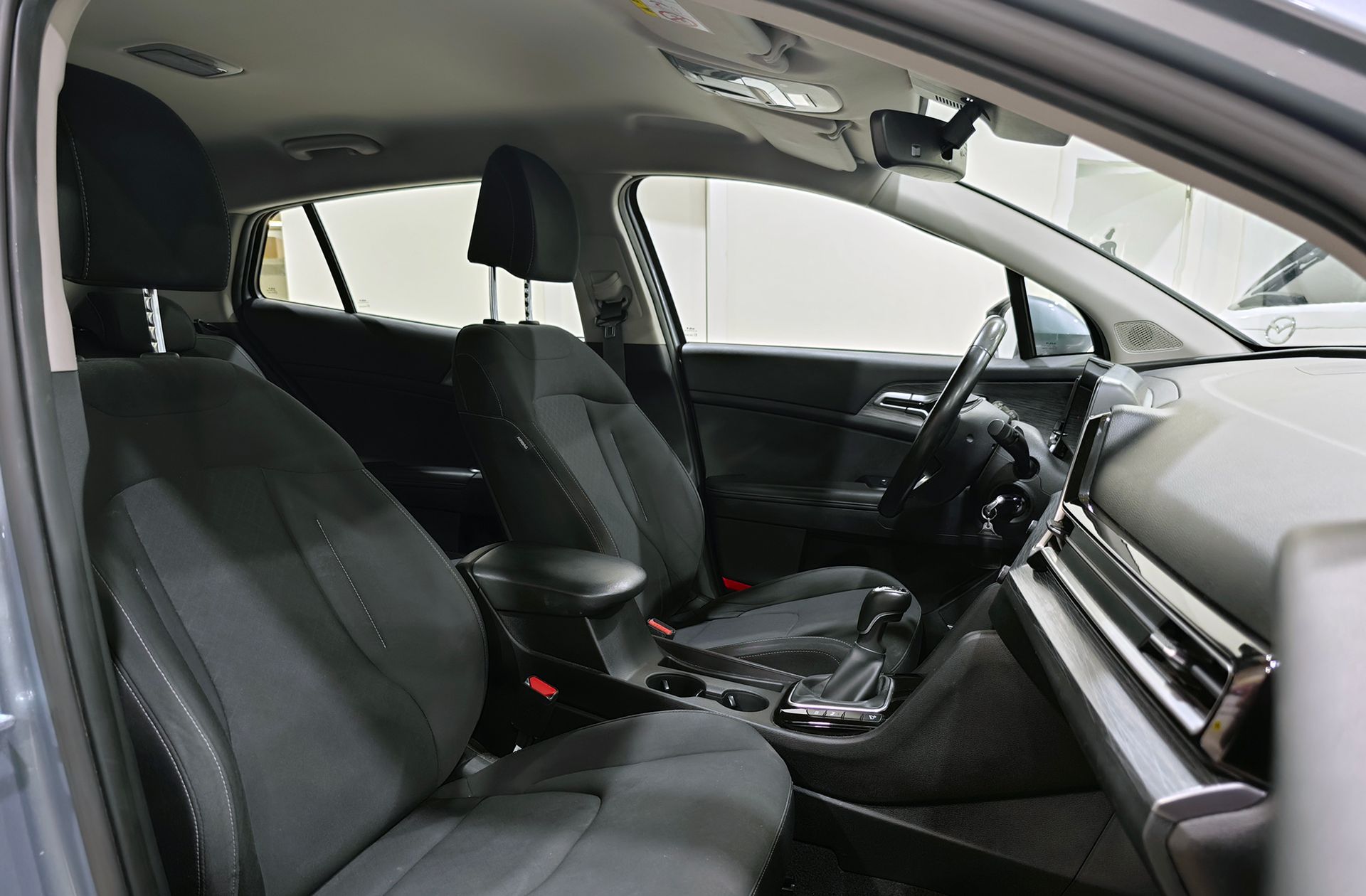 Kia Sportage 1.6 CRDi MHEV Business 4x2 - foto 20