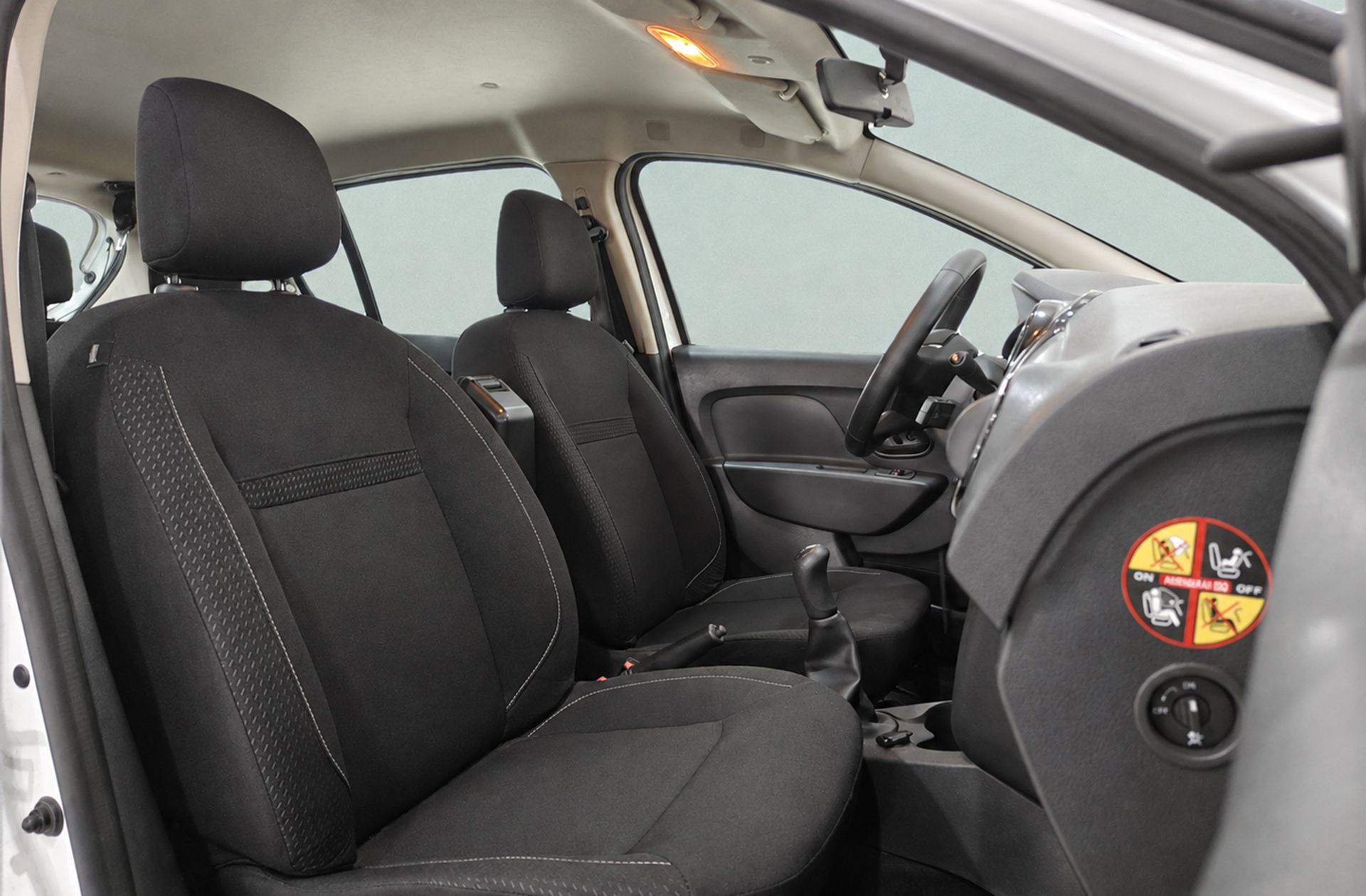 Dacia Sandero Essential 1.0 - foto 13