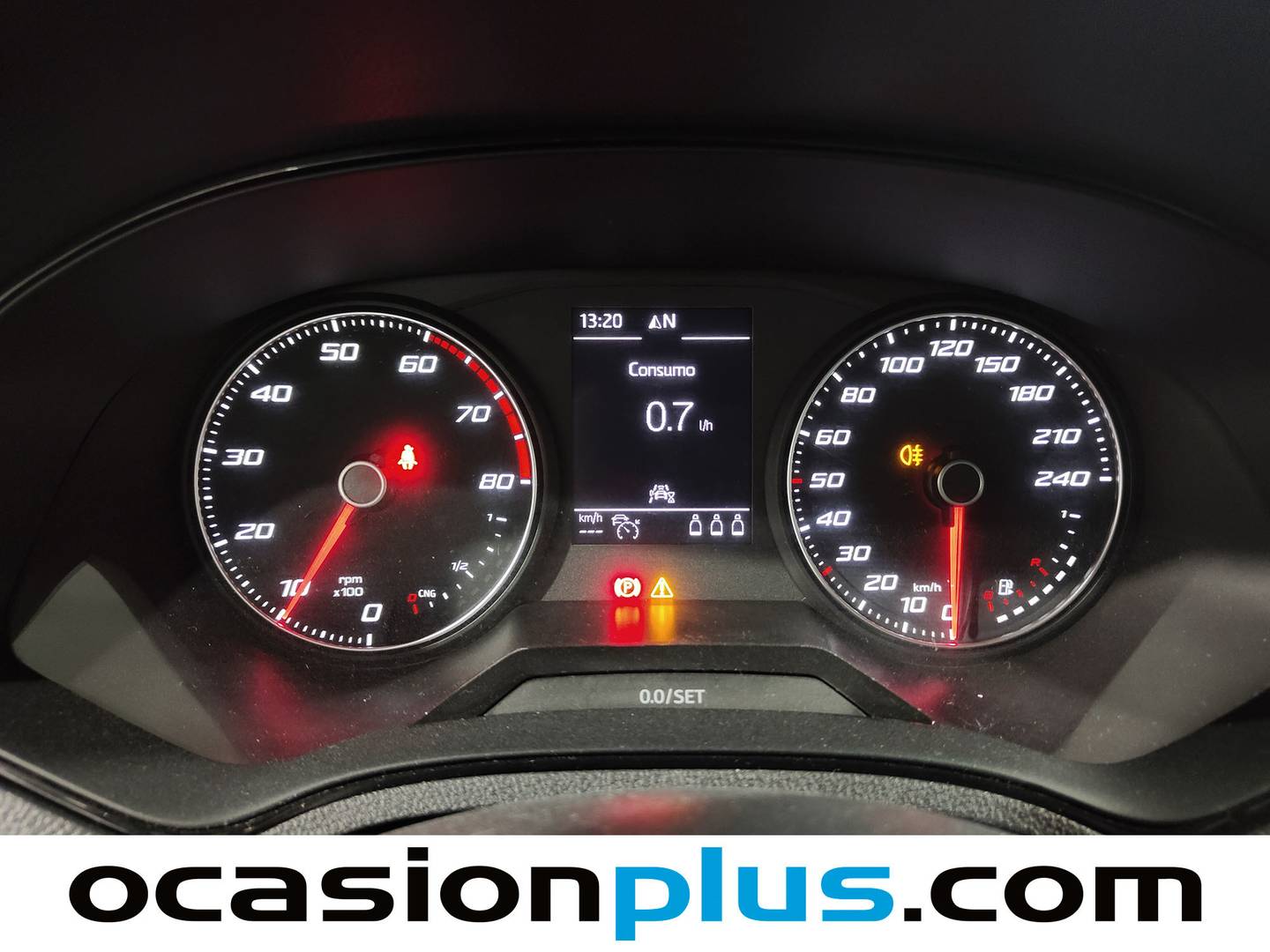 Foto Seat Arona SEAT Arona 1.0 TGI GNC FR Edition (90 CV)