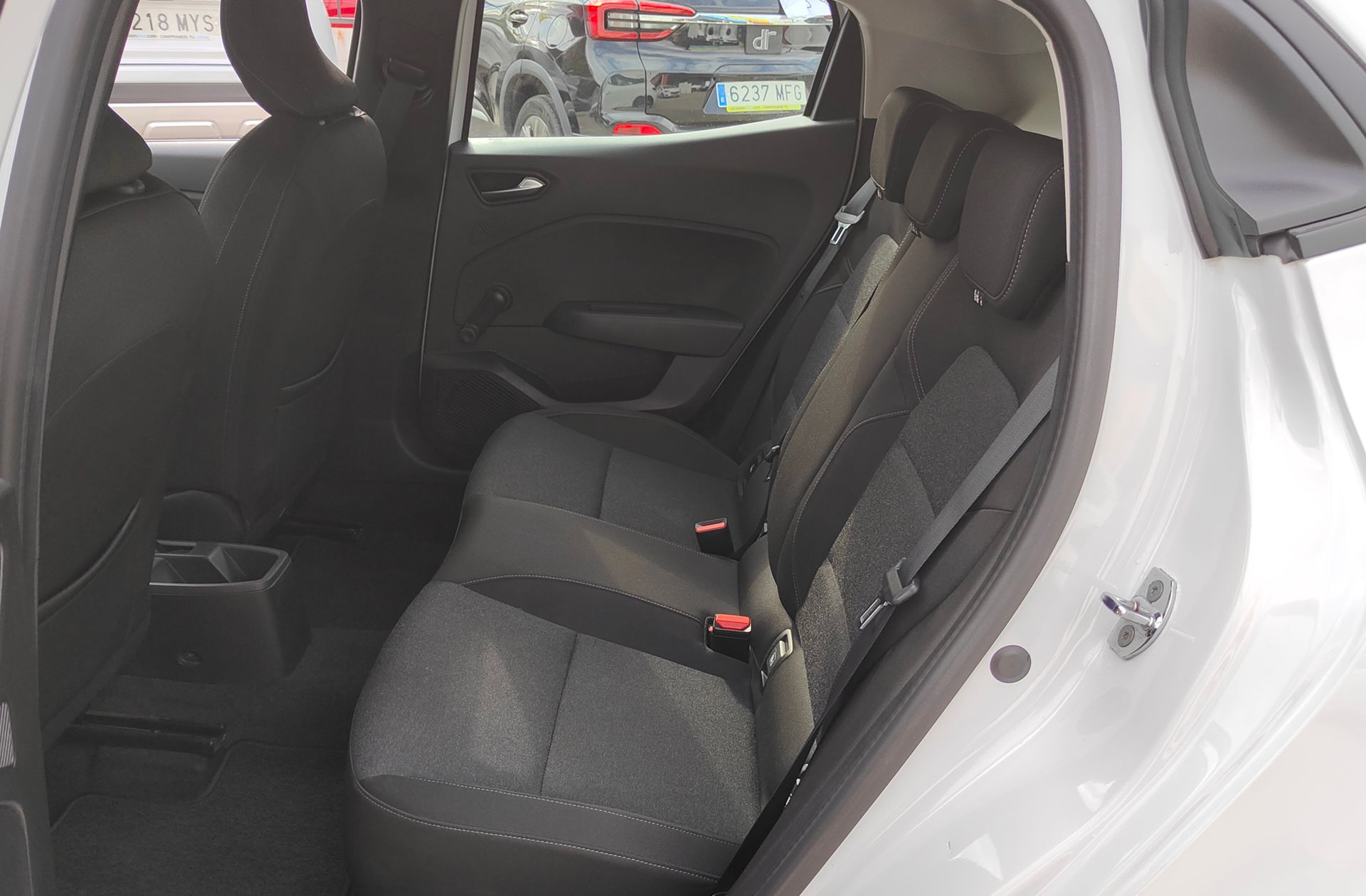Renault Clio Equilibre TCe - foto 10