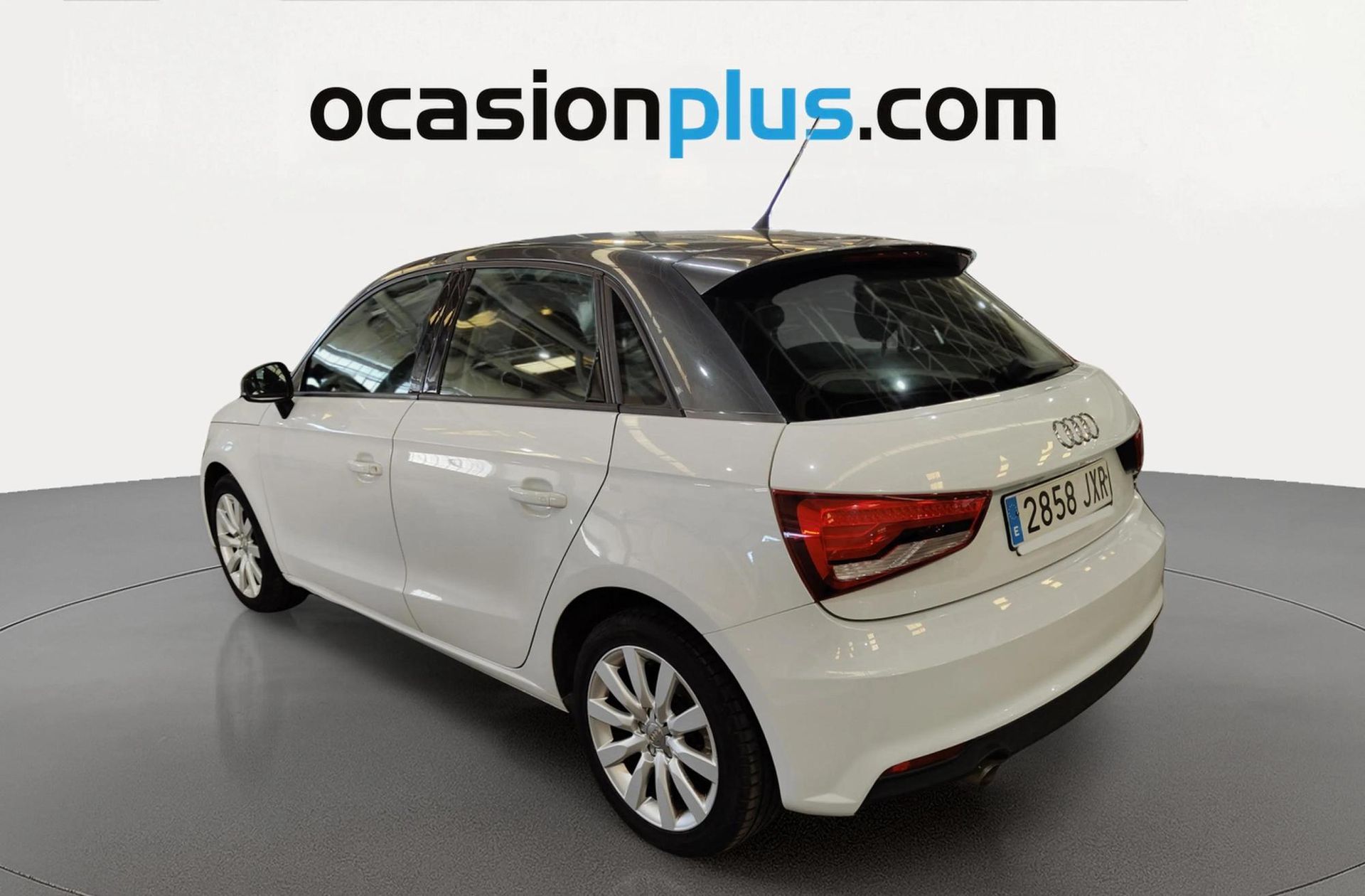Audi A1 Sportback Attraction 1.6 TDI - foto 3